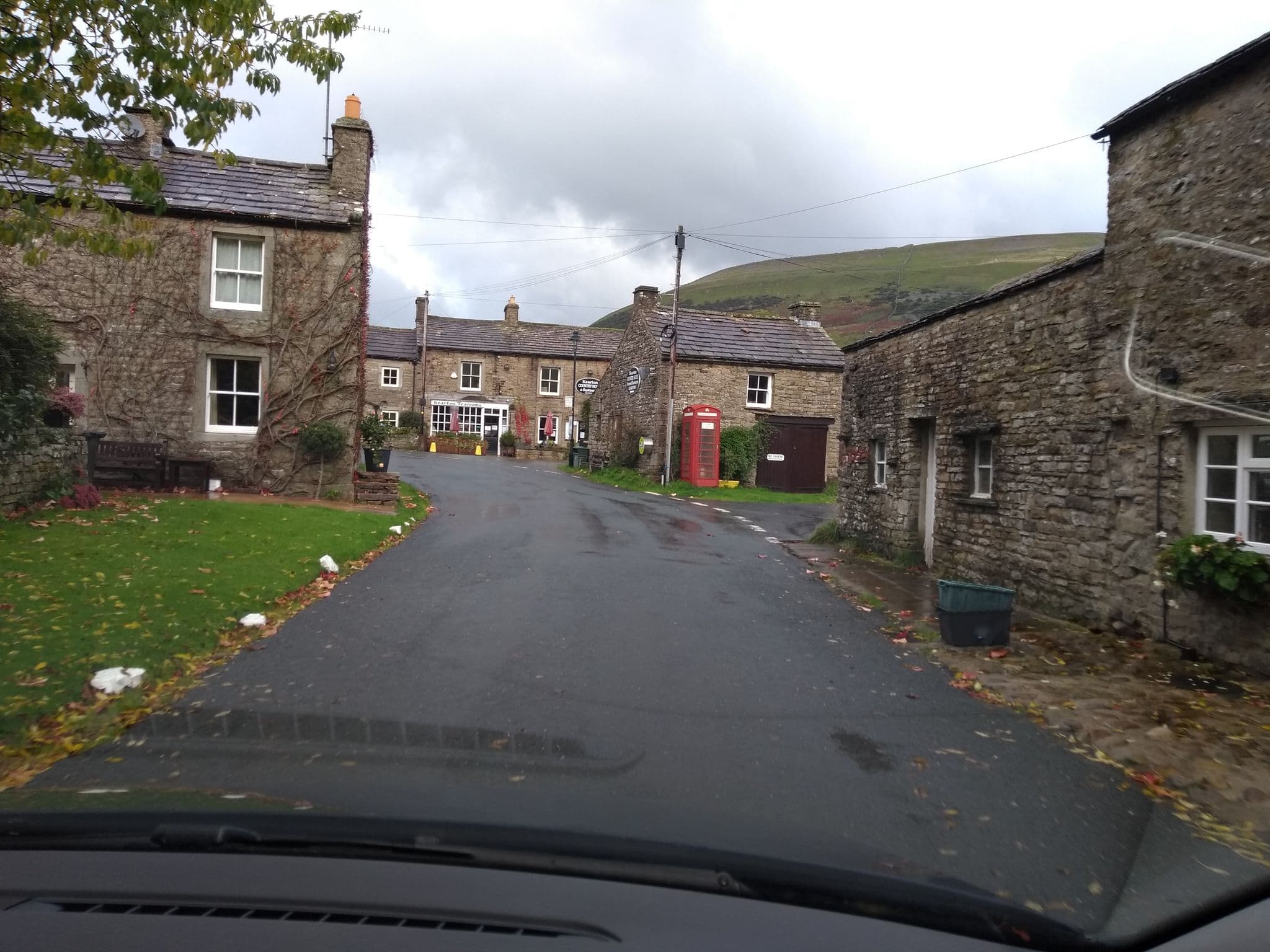 Street view near Cat Hole Cottages, Kirkby Stephen — © rob (CC BY-SA · Mapillary)
