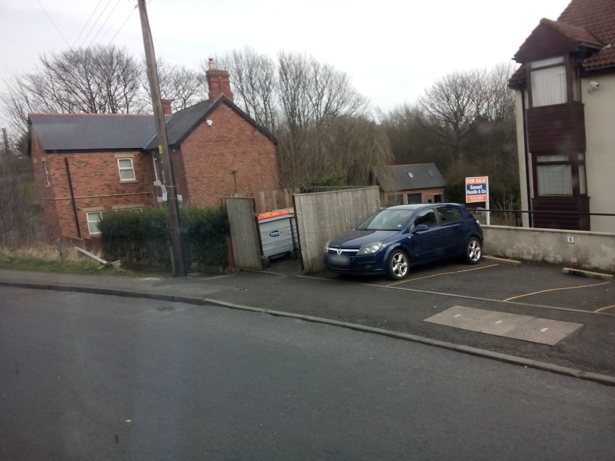 Street view near The Fairways, Pelton — © livingwithdragons (CC BY-SA · Mapillary)