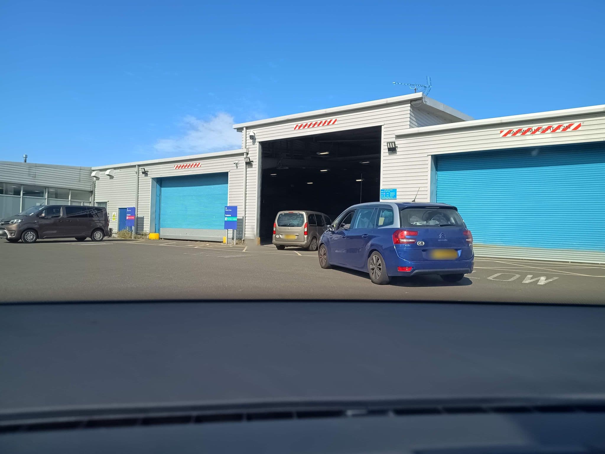 Street view near Hotel MSC Lirica, South Shields — © zuse (CC BY-SA · Mapillary)