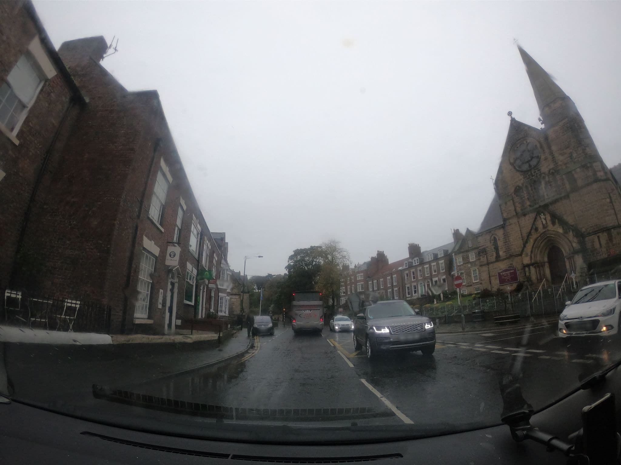 Street view near Newbiggin Hall Cottages, Whitby — © lamaar639 (CC BY-SA · Mapillary)