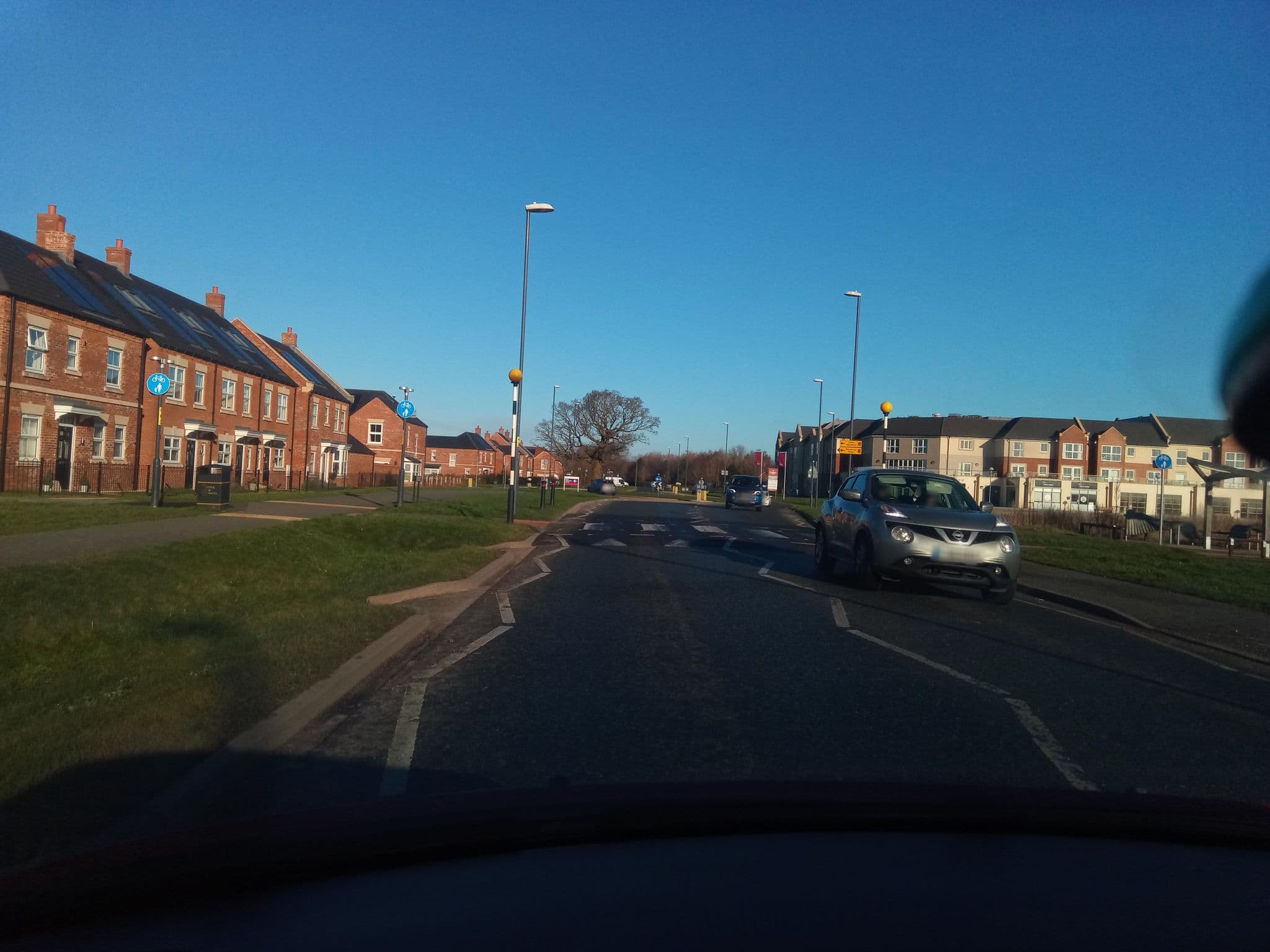 Street view near Long Acre B & B, Thirsk — © victuallers (CC BY-SA · Mapillary)