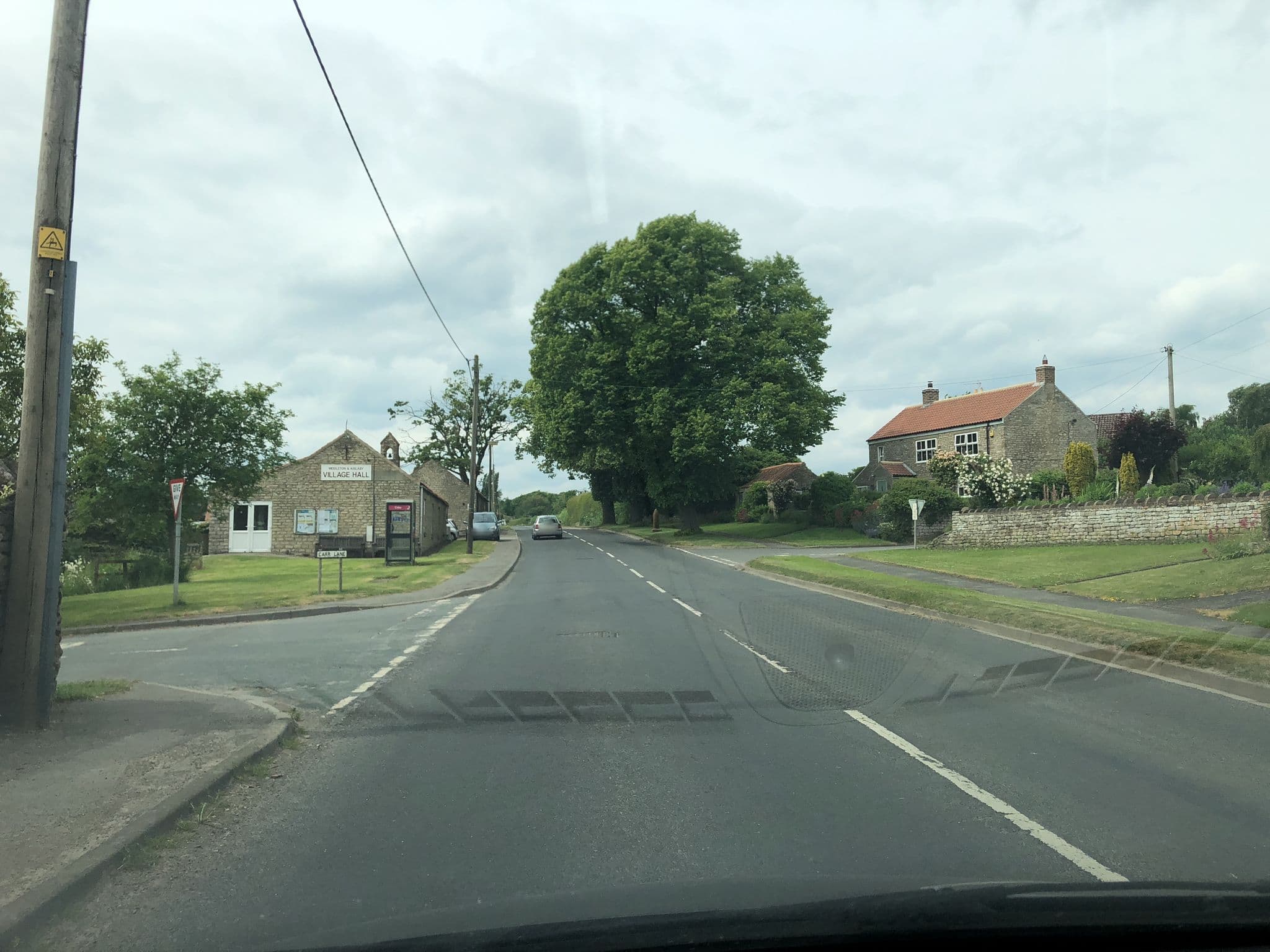 Street view near Tasman Bed and Breakfast, Pickering — © locator (CC BY-SA · Mapillary)