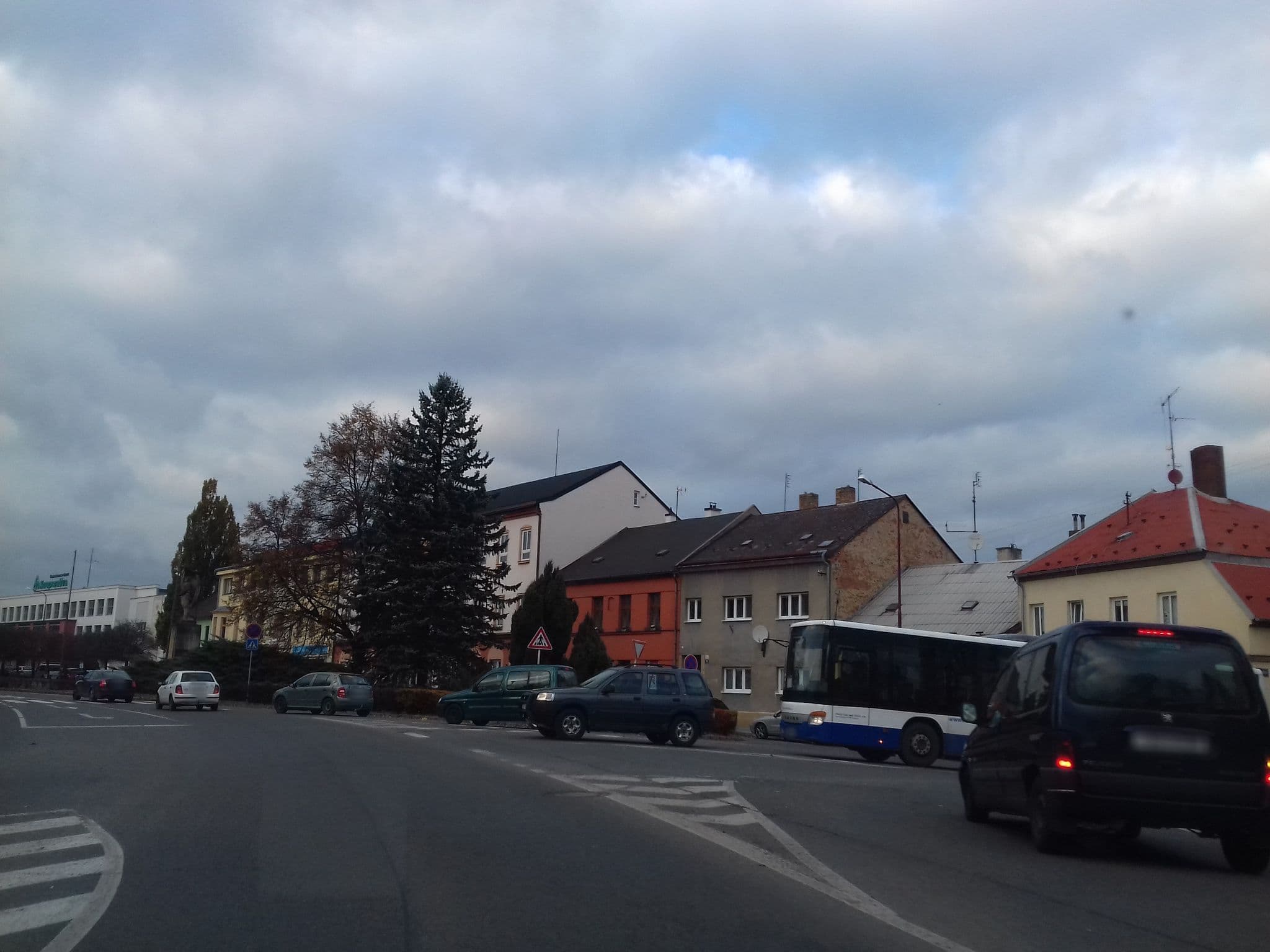 Street view near Hotel & Gallery Kopacka, Svitavy — © hodkowicz (CC BY-SA · Mapillary)