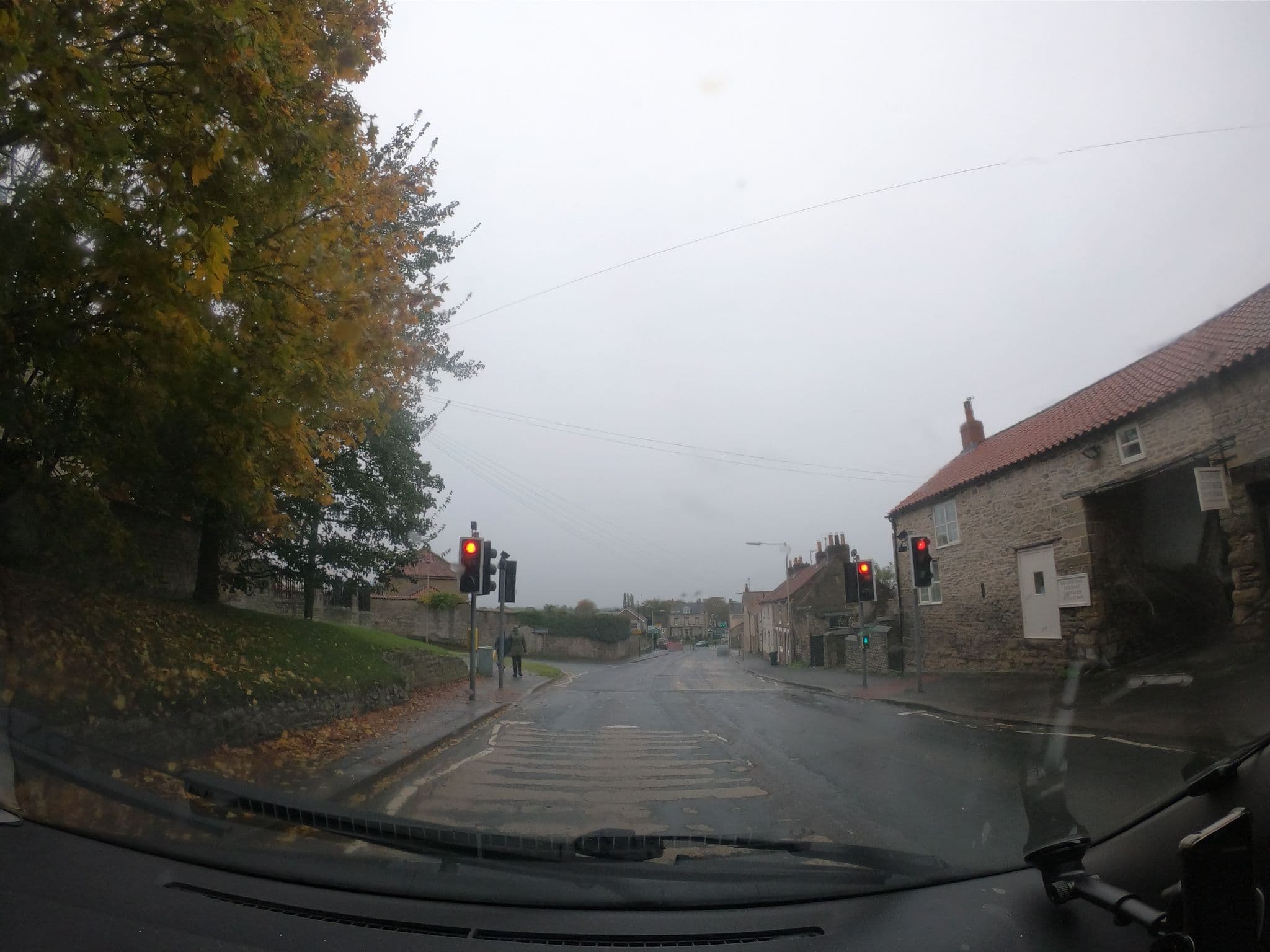 Street view near Bramwood Cottages, Pickering — © lamaar639 (CC BY-SA · Mapillary)