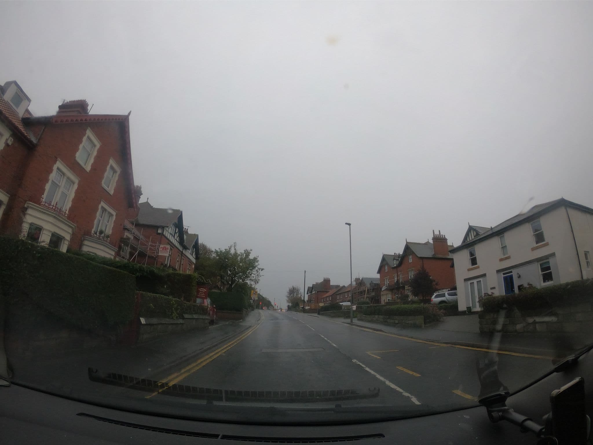 Street view near Holmleigh Guest House, Whitby — © lamaar639 (CC BY-SA · Mapillary)