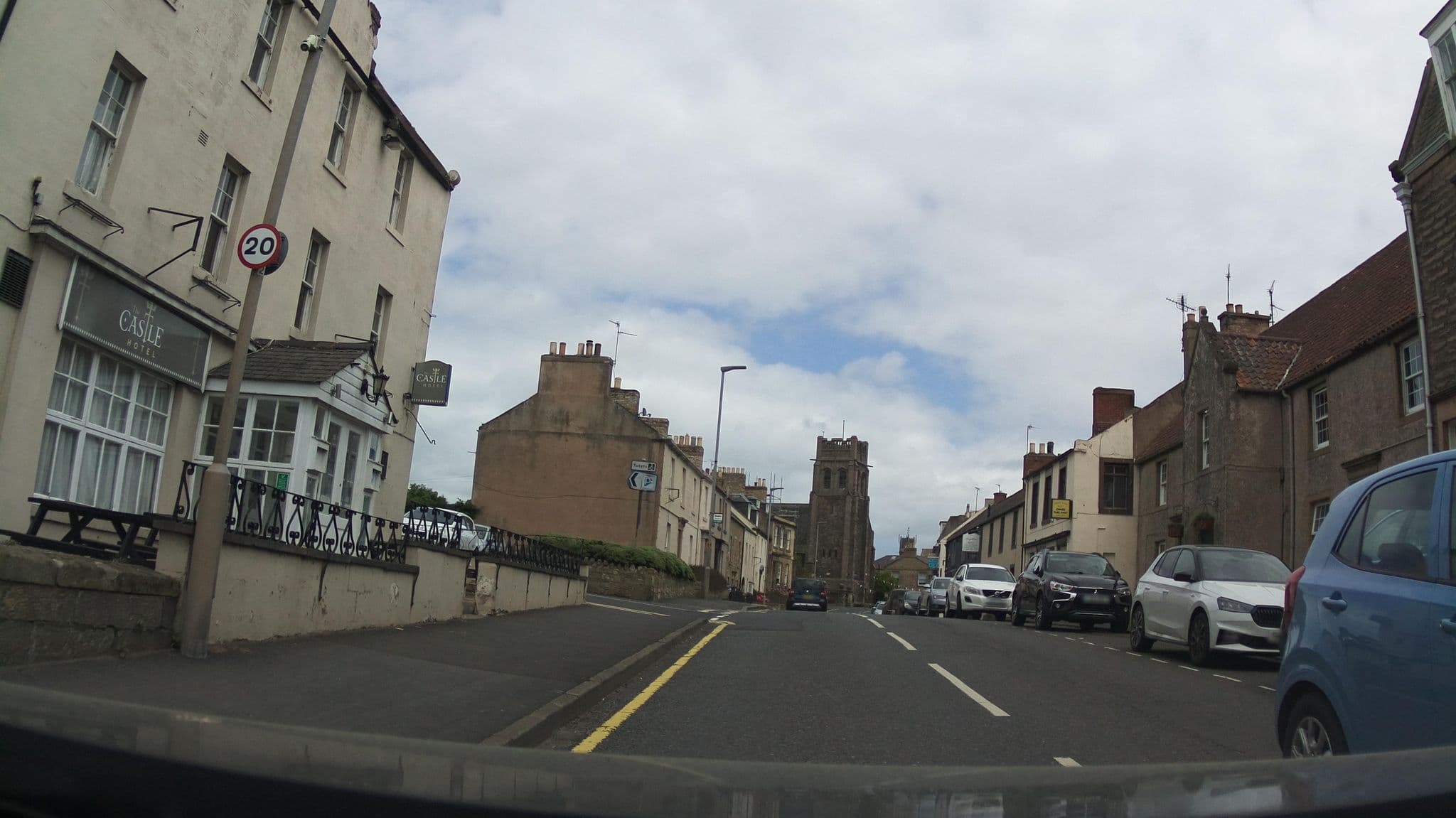 Street view near The Castle Hotel, Coldstream — © southglos (CC BY-SA · Mapillary)