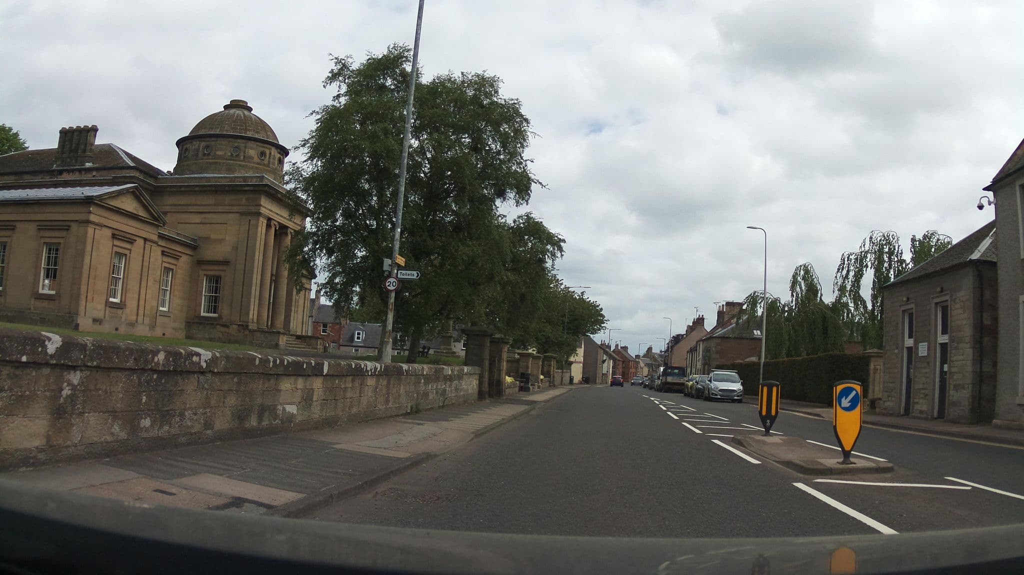 Street view near The Cross Keys Hotel, Duns — © southglos (CC BY-SA · Mapillary)