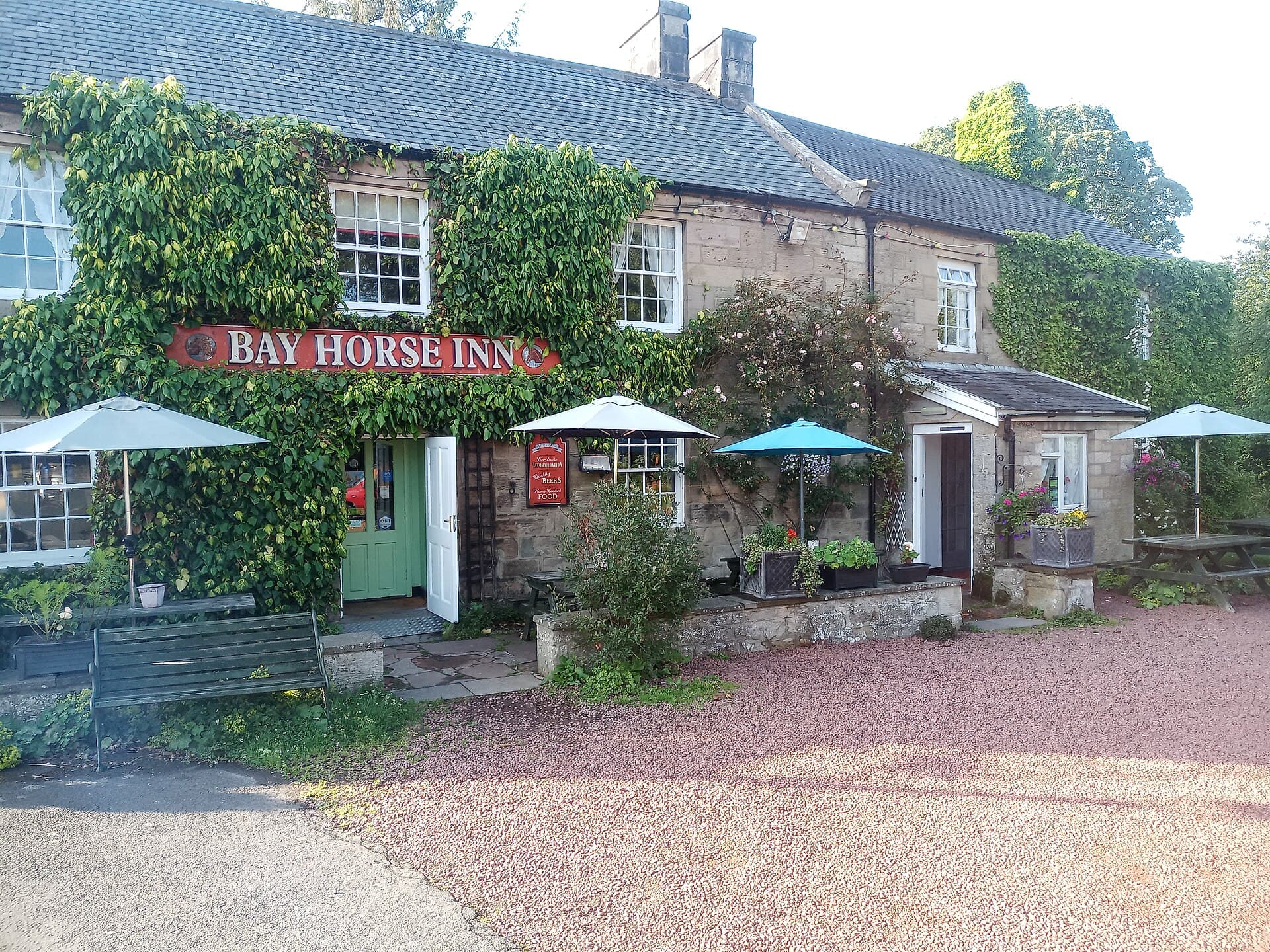 Bay Horse Inn (via Wikimedia Commons, CC BY-SA 4.0)