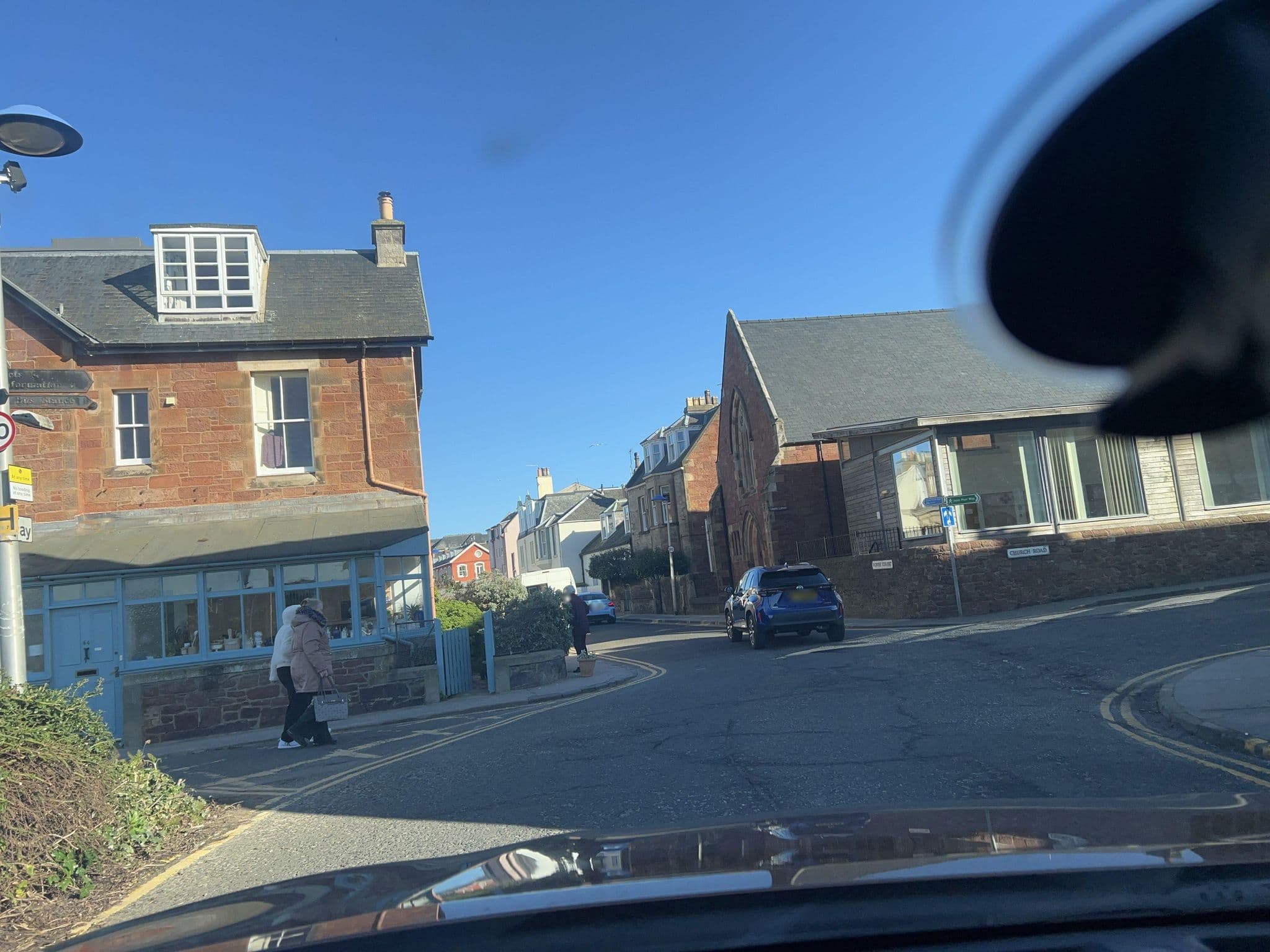 Street view near Puffin's Nest, North Berwick — © lucagm (CC BY-SA · Mapillary)