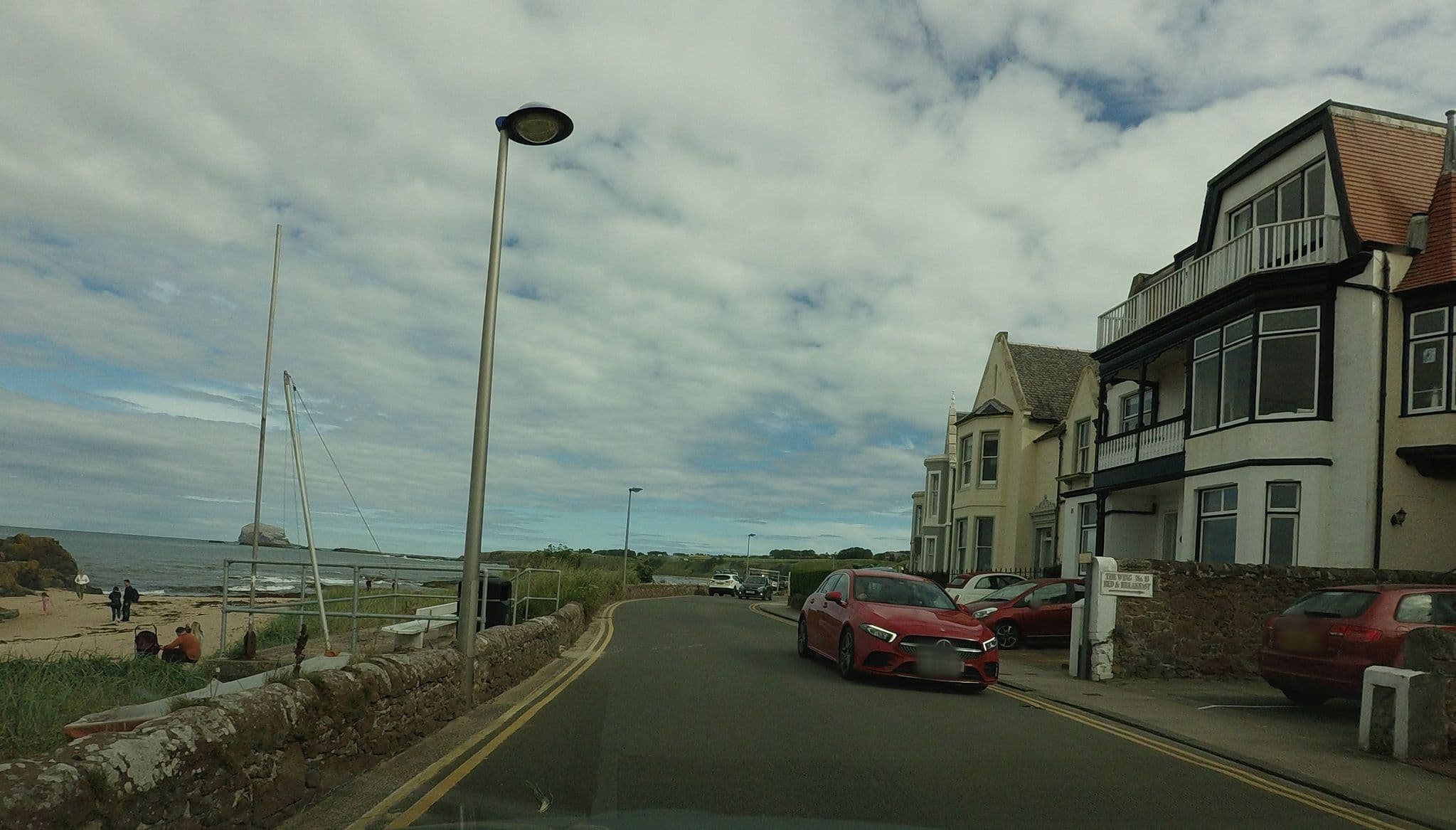 Street view near The Wing Bed & Breakfast, North Berwick — © hobgoblin (CC BY-SA · Mapillary)