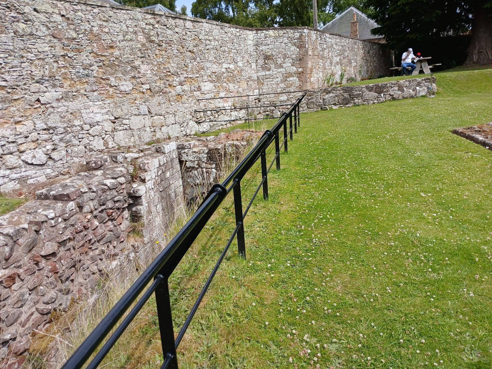 Street view near Youth Hostel Melrose (Scotland), Melrose — © annekaro (CC BY-SA · Mapillary)