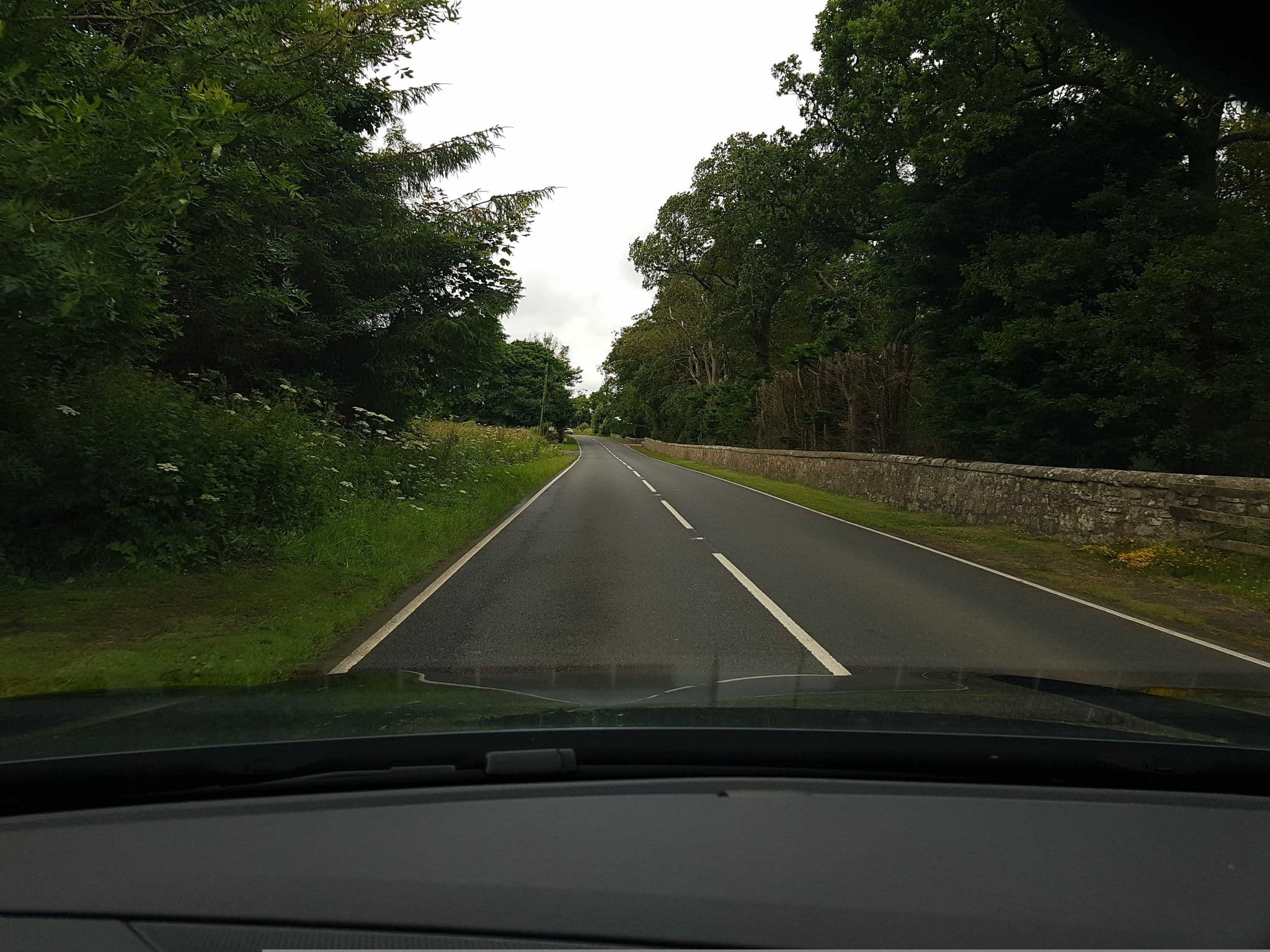 Street view near Balmashie Holiday Cottages, Saint Andrews — © toho (CC BY-SA · Mapillary)