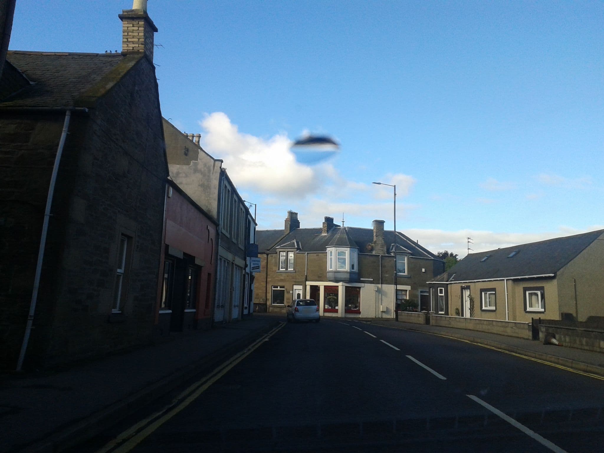 Street view near Corner Hotel, Carnoustie — © rudolfmayer (CC BY-SA · Mapillary)