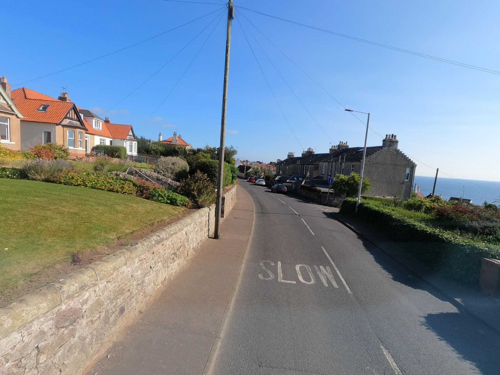 Street view near Barnsmuir Farmhouse, Crail — © hobgoblin (CC BY-SA · Mapillary)