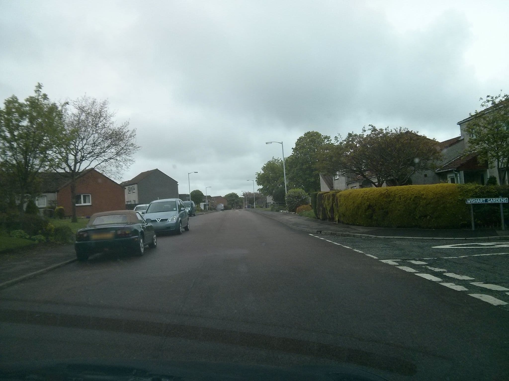 Street view near Brownhills Cottage, Saint Andrews — © moohan (CC BY-SA · Mapillary)