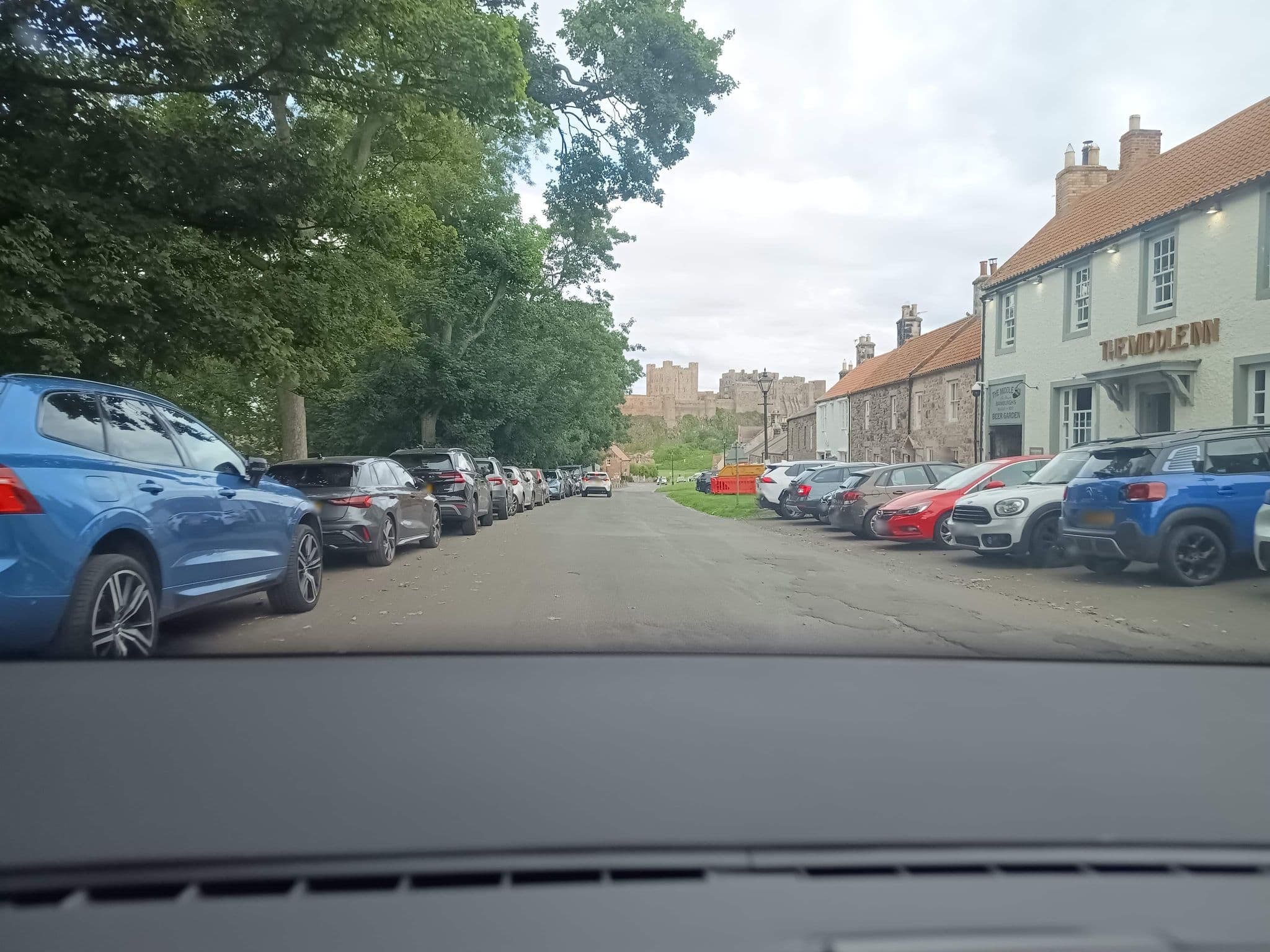 Street view near The Greenhouse, North Sunderland — © zuse (CC BY-SA · Mapillary)