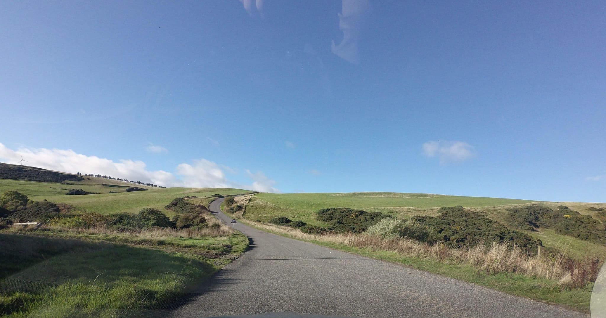 Street view near Mill of Nethermill Holidays, Rosehearty — © hobgoblin (CC BY-SA · Mapillary)