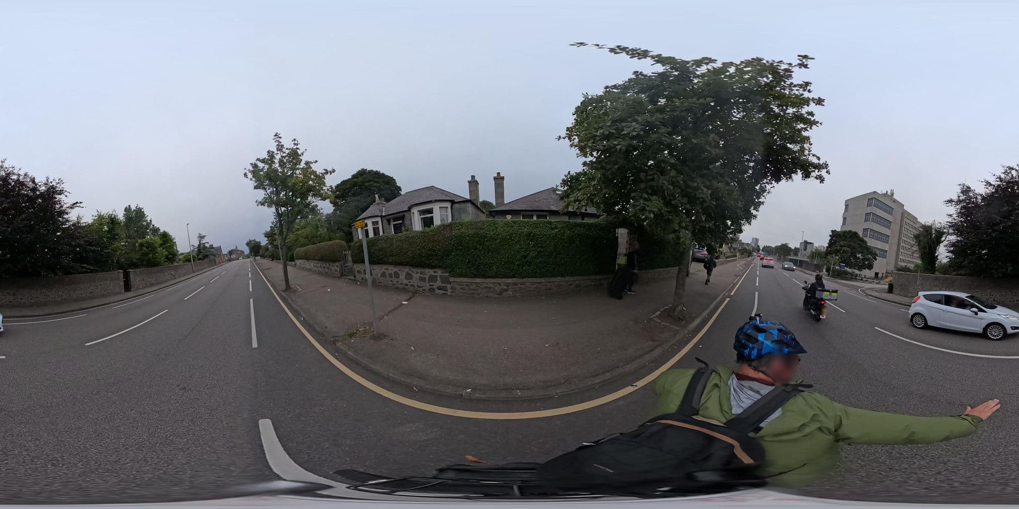 Street view near St Machar B&B, Aberdeen — © coetserw (CC BY-SA · Mapillary)