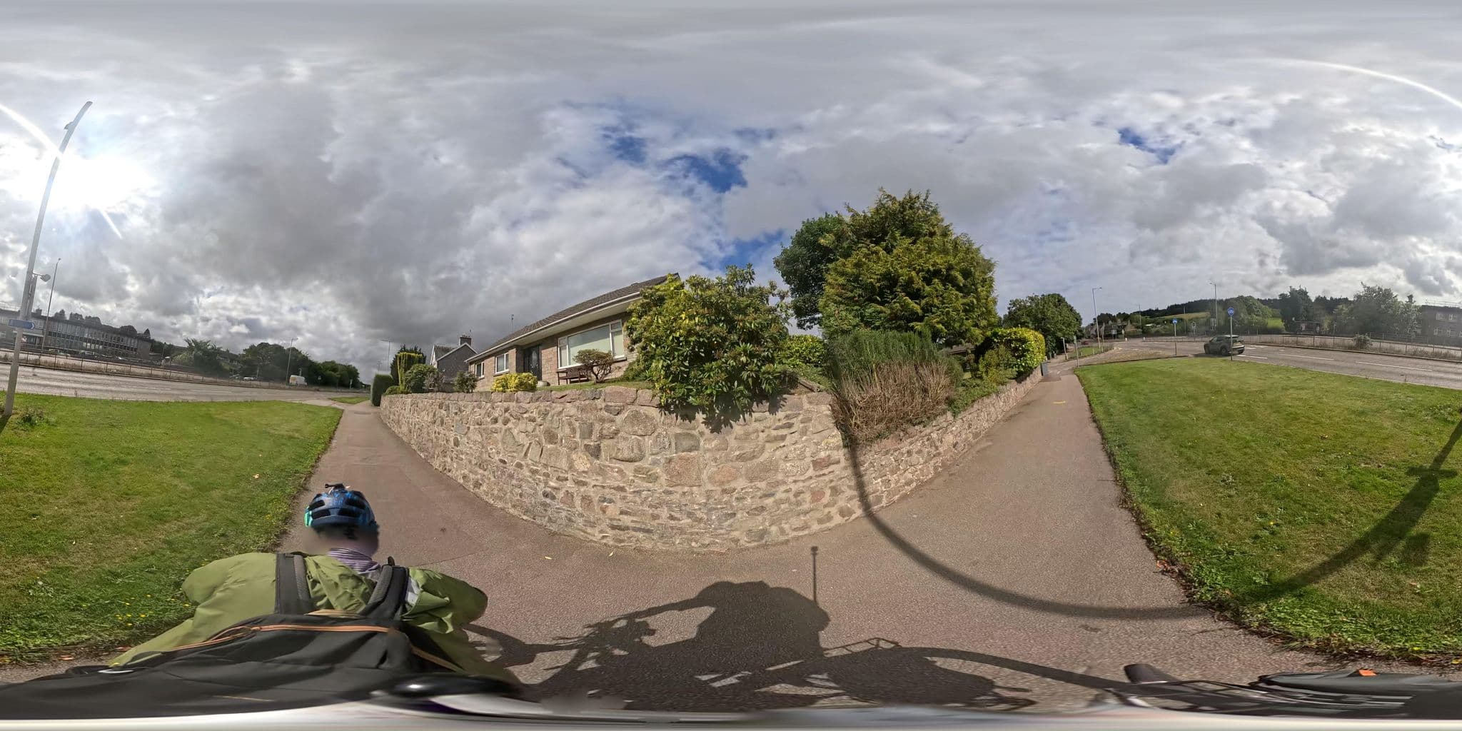 Street view near McKenzies Guest House, Dyce — © coetserw (CC BY-SA · Mapillary)