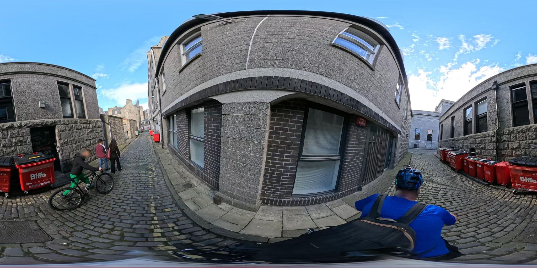 Street view near Thistle, Aberdeen — © coetserw (CC BY-SA · Mapillary)