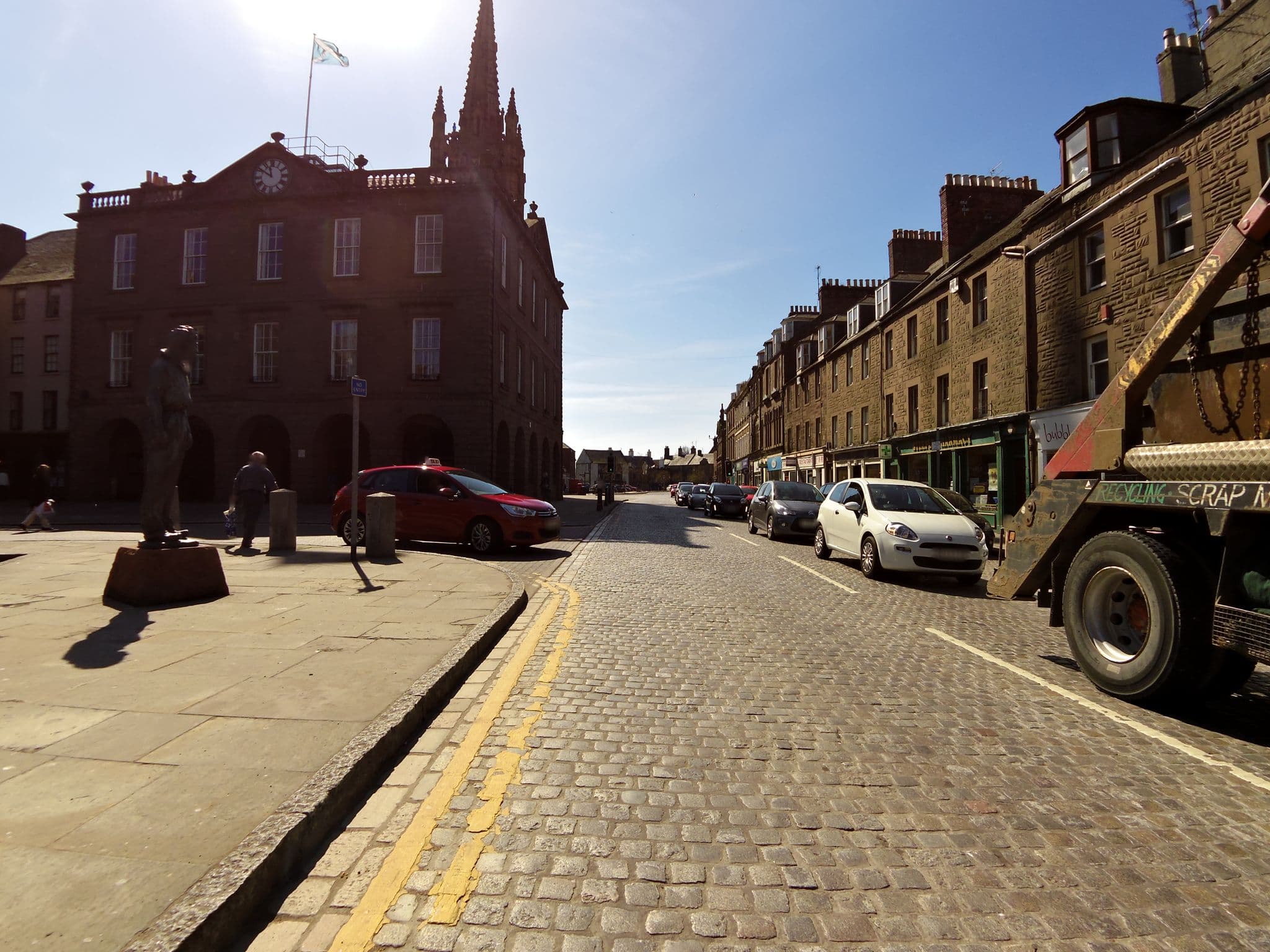 Street view near Kays Guest House, Montrose — © smsm1 (CC BY-SA · Mapillary)