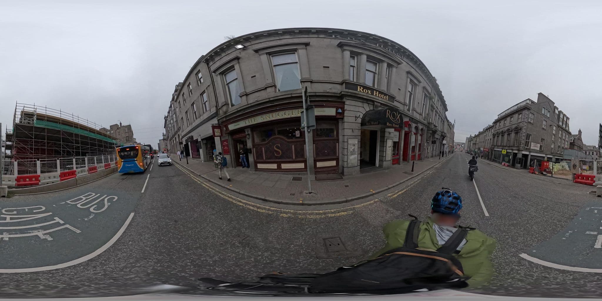 Street view near Hotel Metro, Aberdeen — © coetserw (CC BY-SA · Mapillary)