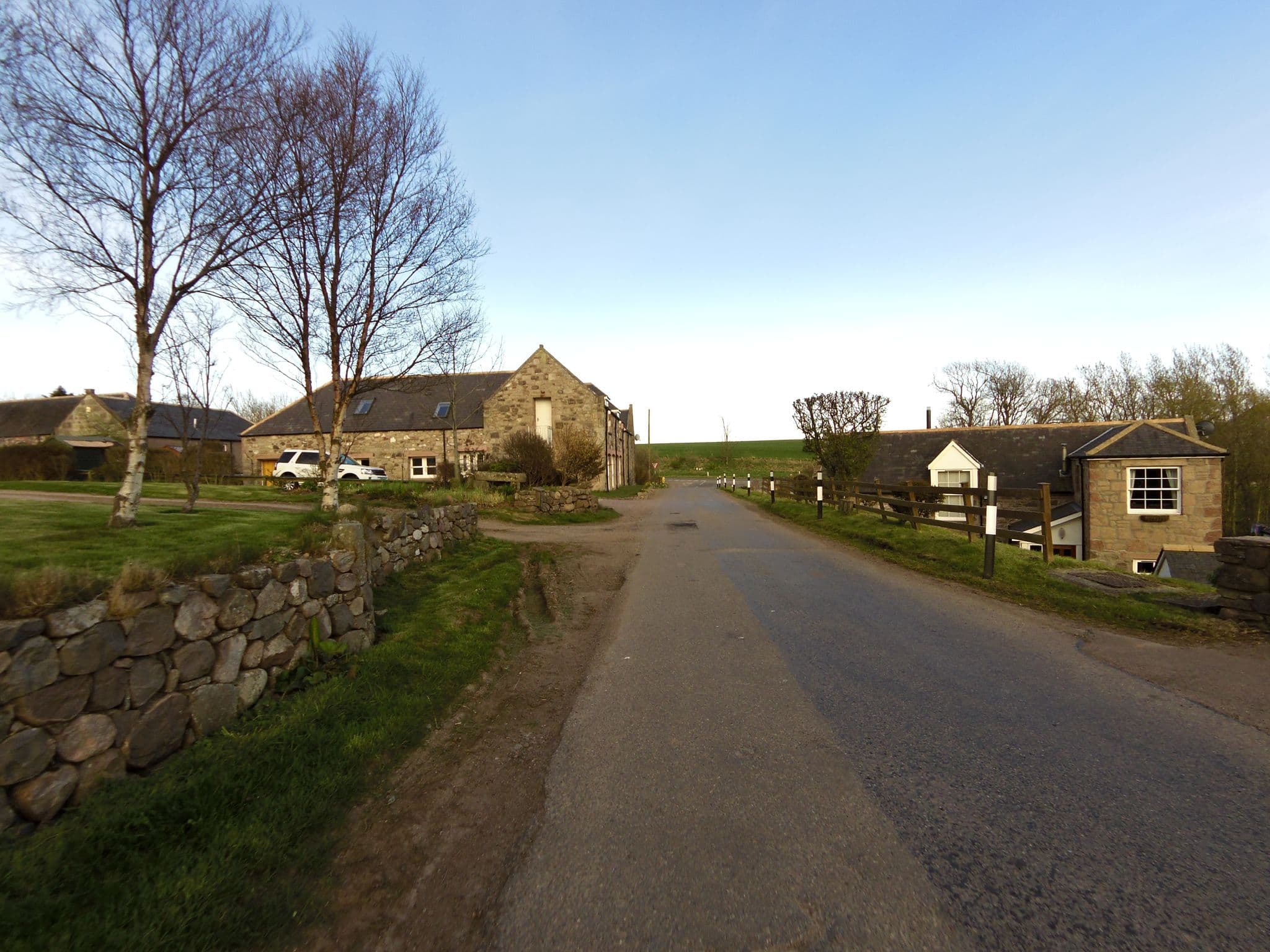 Street view near Wagtail Lodge, Stonehaven — © smsm1 (CC BY-SA · Mapillary)