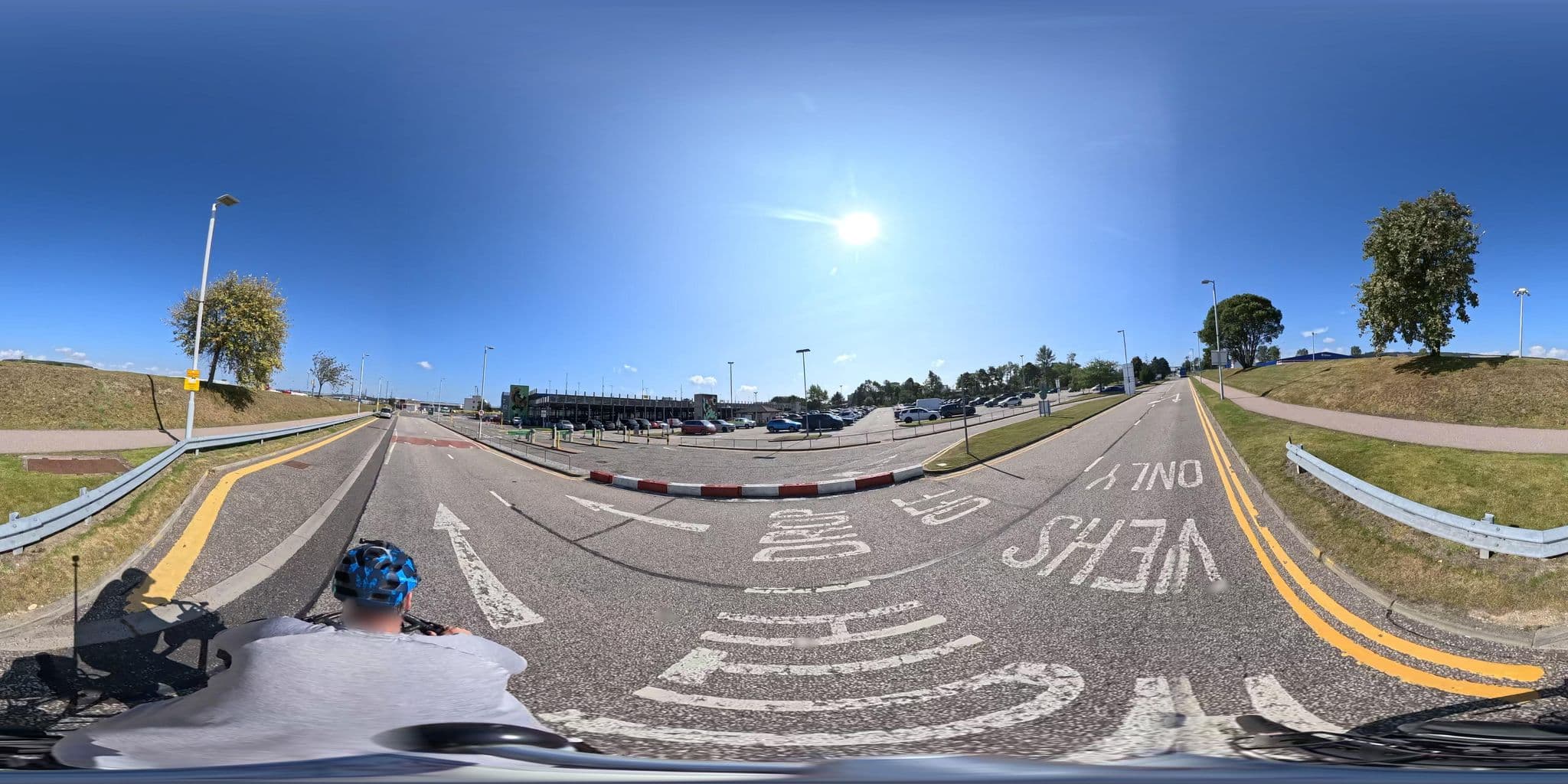 Street view near Aberdeen Airport Hotels - Holiday Extras, Dyce — © coetserw (CC BY-SA · Mapillary)