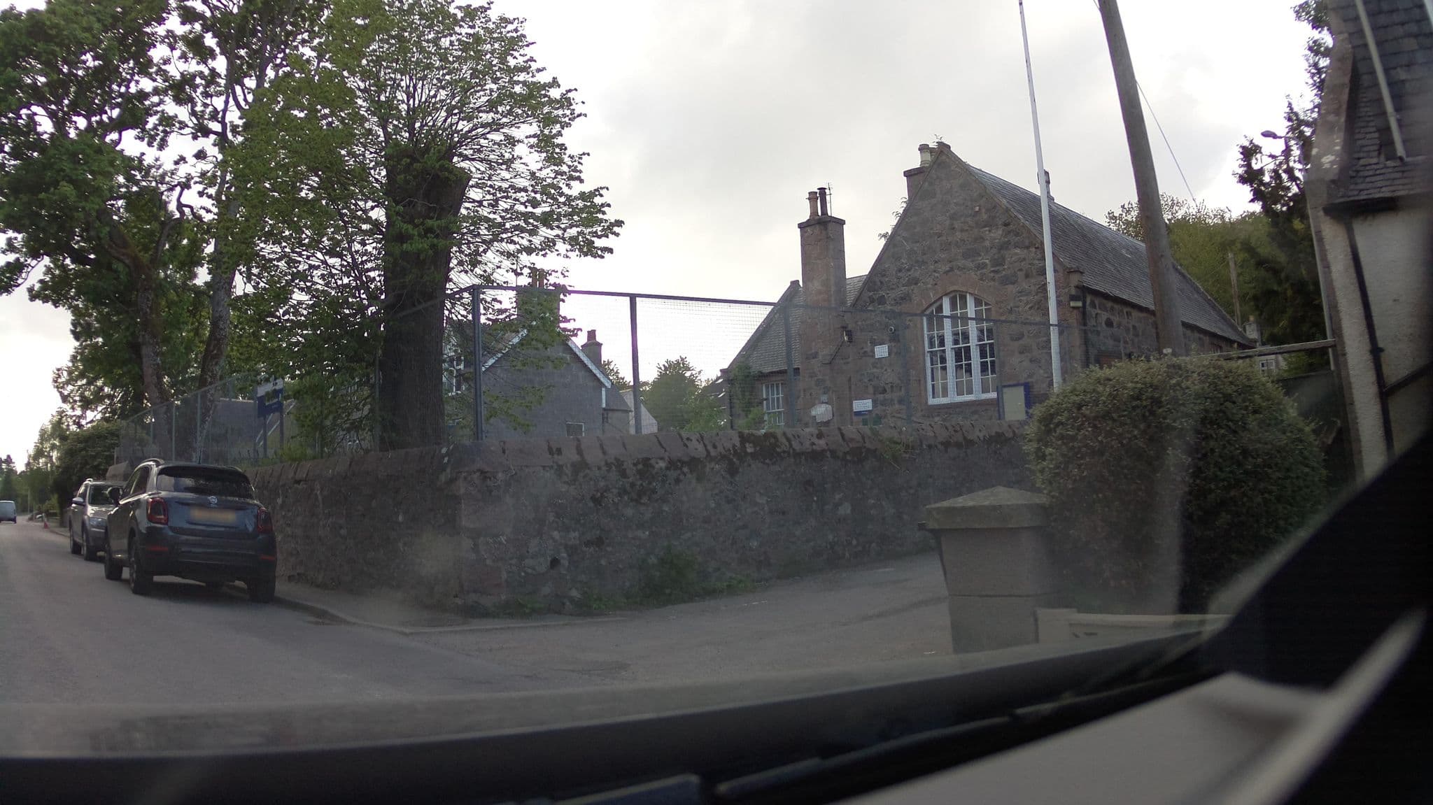Street view near Braeside Bed & Breakfast, Banchory — © southglos (CC BY-SA · Mapillary)
