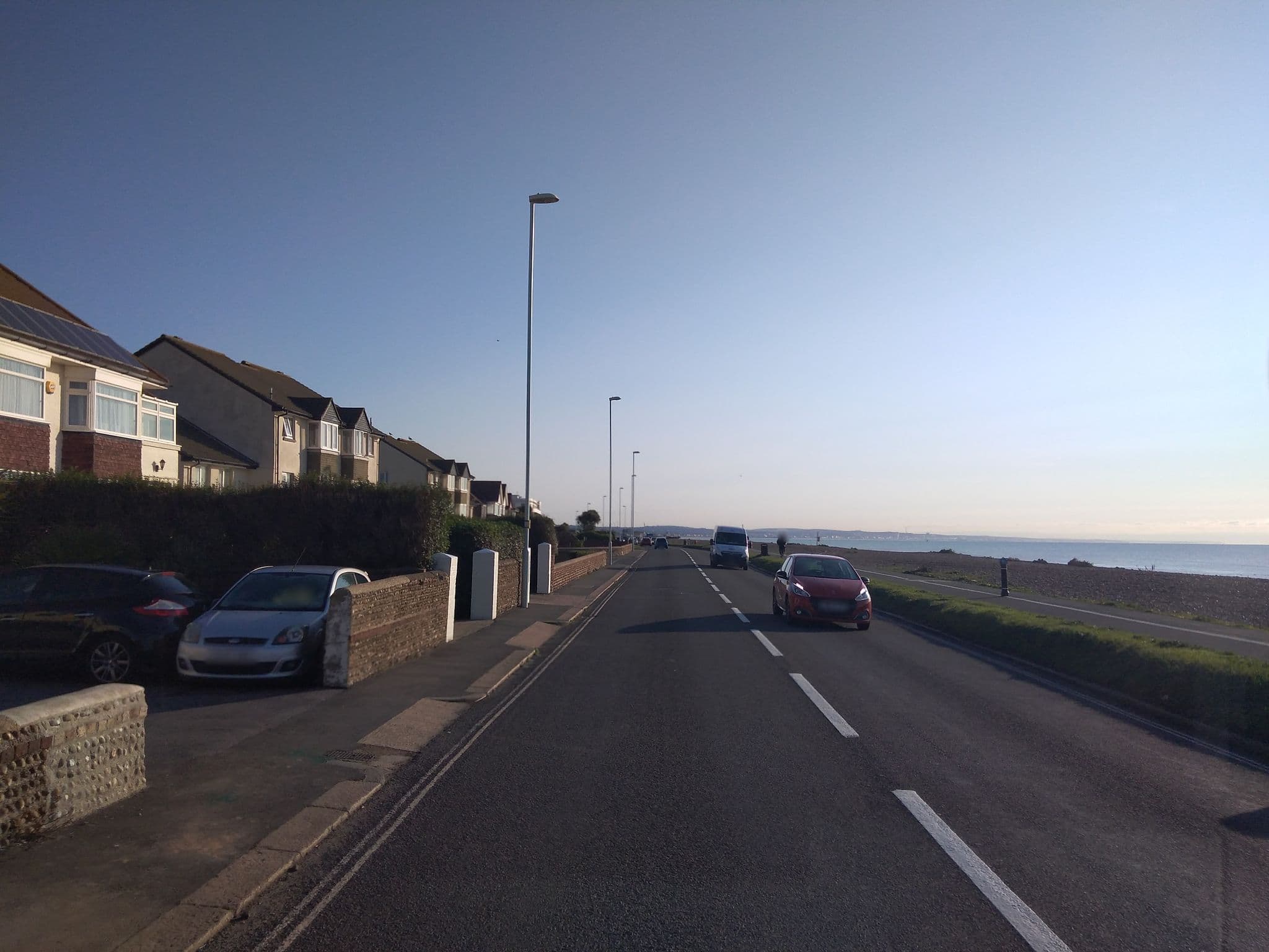 Street view near Pebble Beach, Worthing — © andreste96 (CC BY-SA · Mapillary)