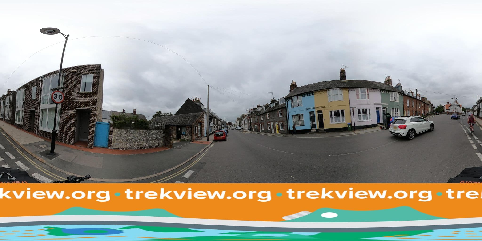 Street view near Orchard Bed and Breakfast in Lewes, Lewes — © trekviewed (CC BY-SA · Mapillary)