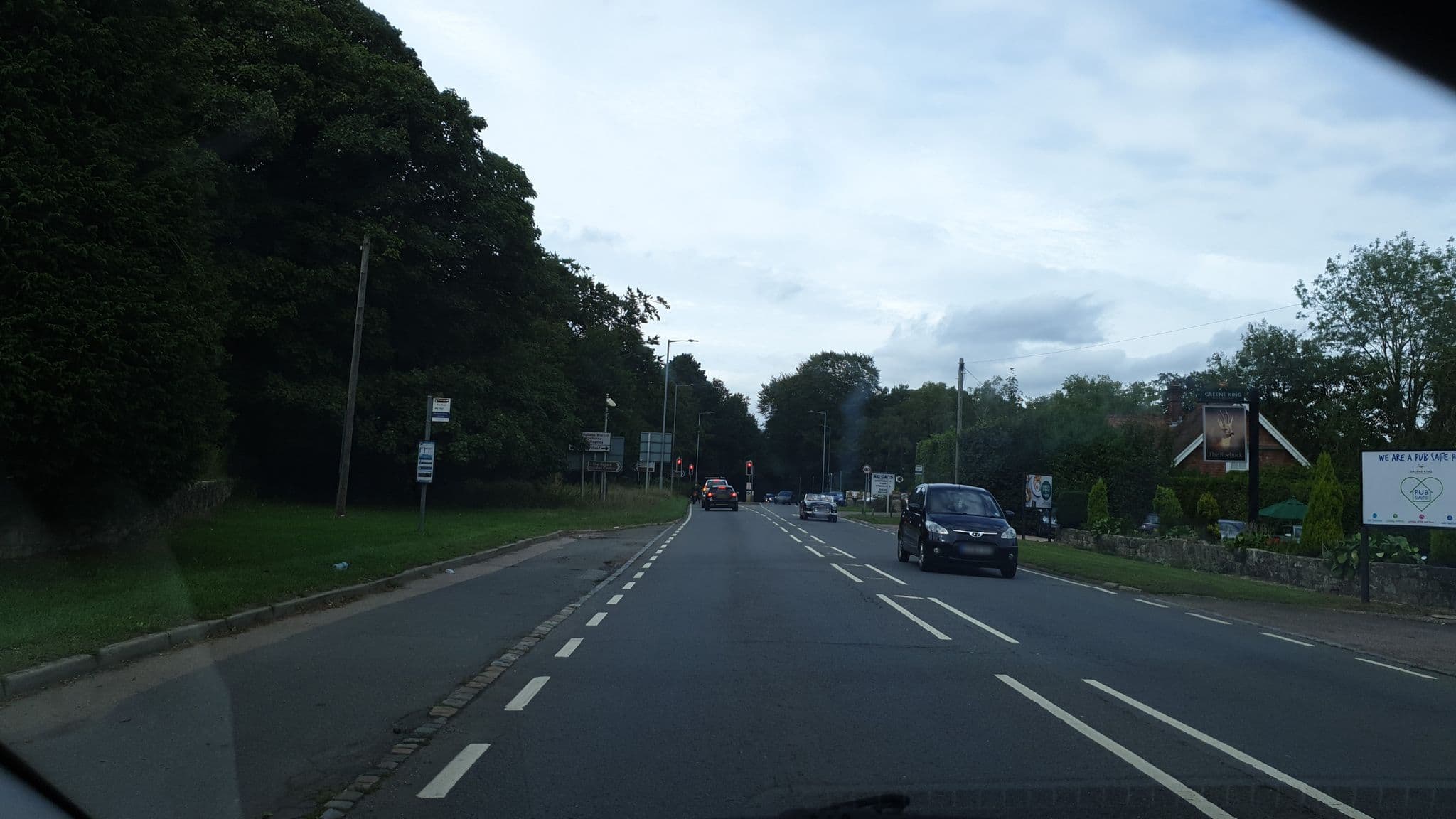 Street view near The Roebuck Hotel, Forest Row — © jamesa60 (CC BY-SA · Mapillary)