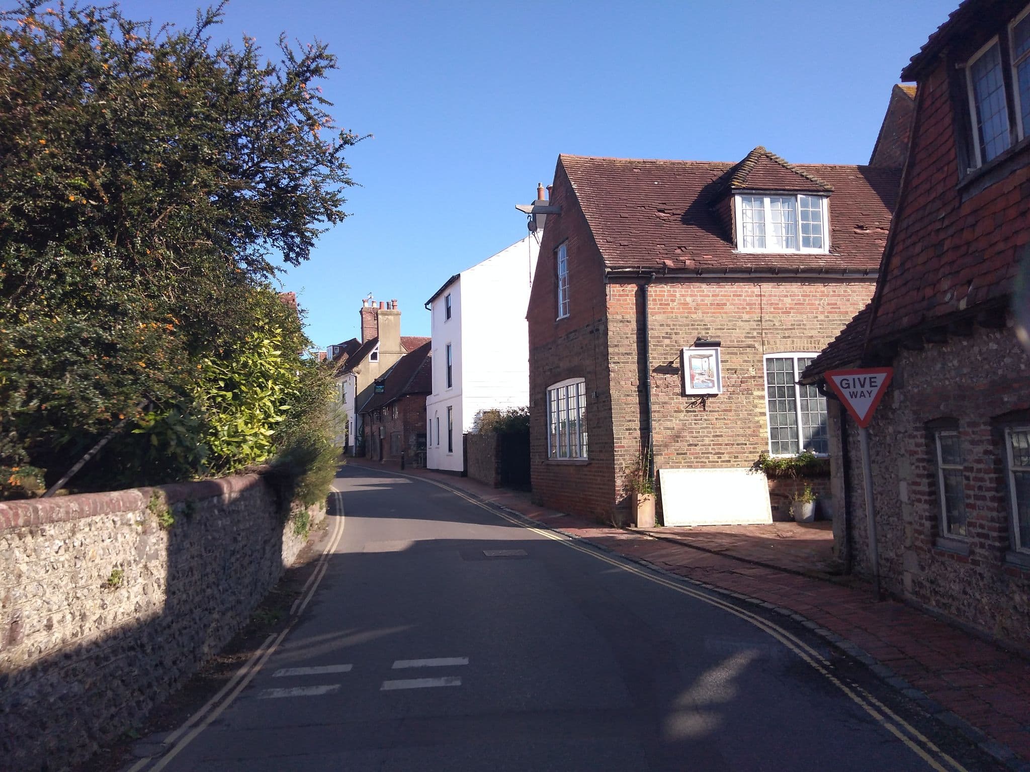 Street view near Chestnuts, Seaford — © andreste96 (CC BY-SA · Mapillary)