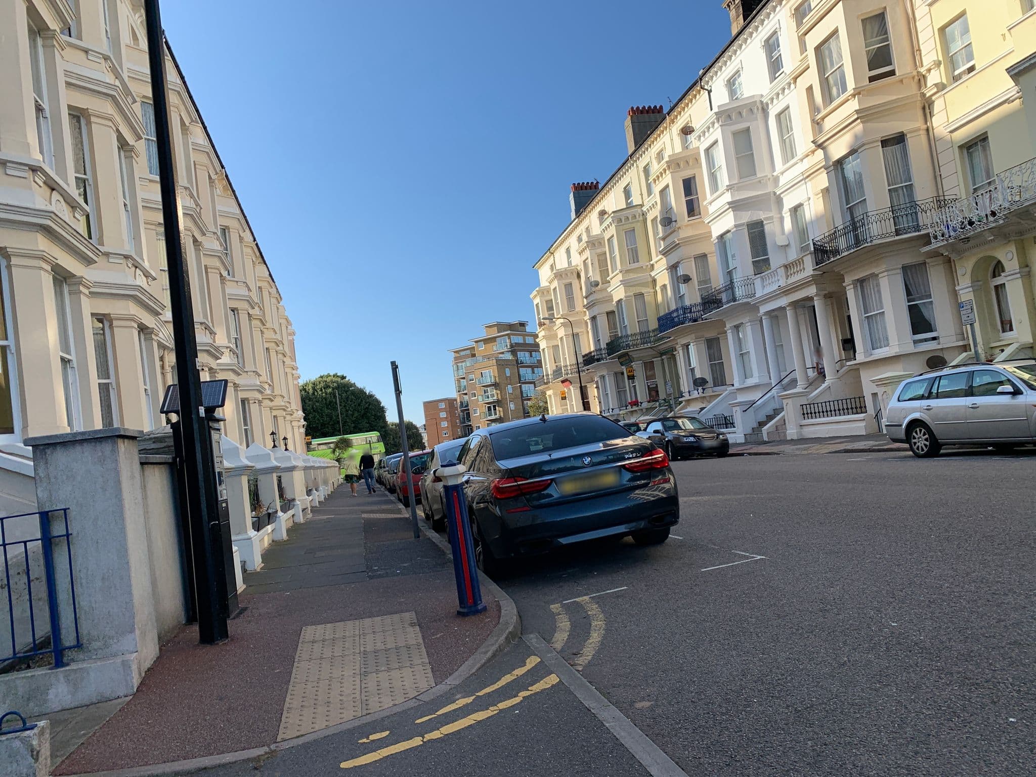 Street view near Princes Hotel, Eastbourne — © egorka (CC BY-SA · Mapillary)