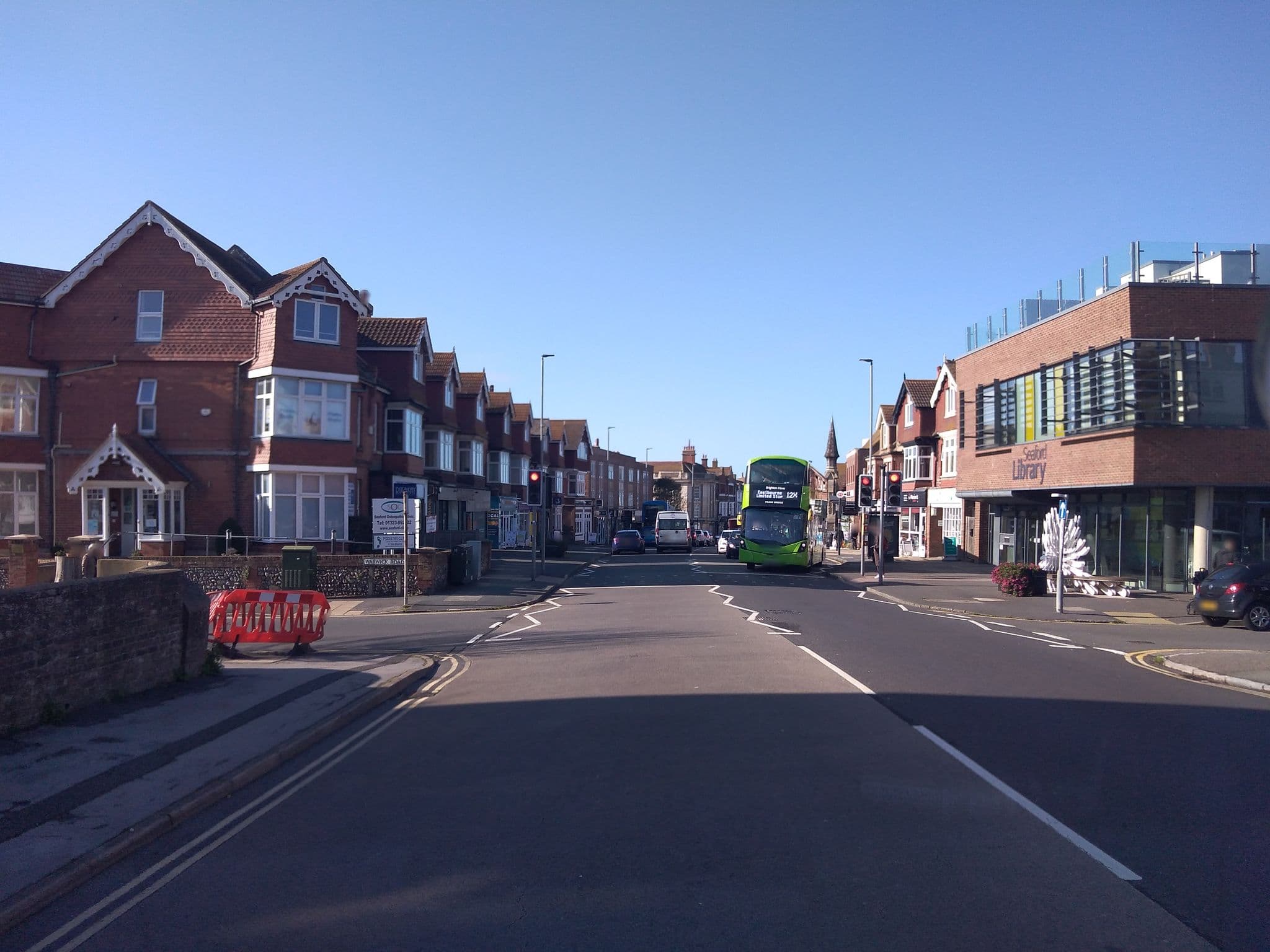 Street view near The Silverdale, Seaford — © andreste96 (CC BY-SA · Mapillary)