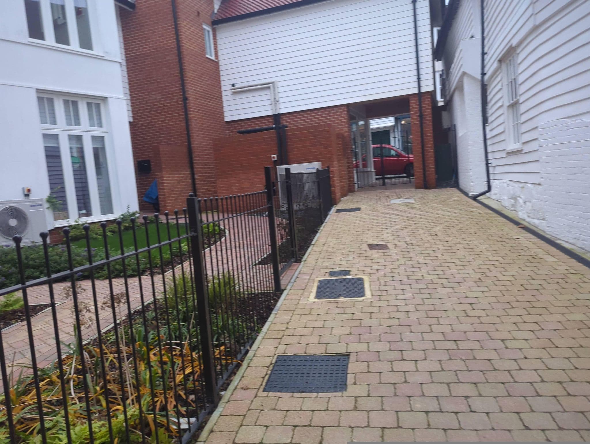 Street view near Bramley & Teal Holiday Cottages, Cranbrook — © chris (CC BY-SA · Mapillary)