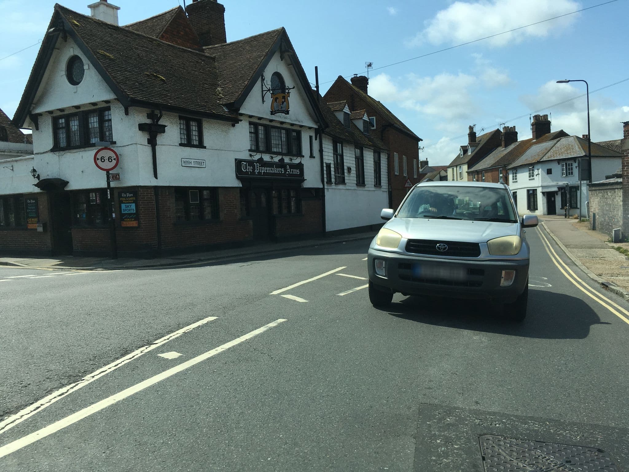 Street view near Noel Cottage, Rye — © southglos (CC BY-SA · Mapillary)
