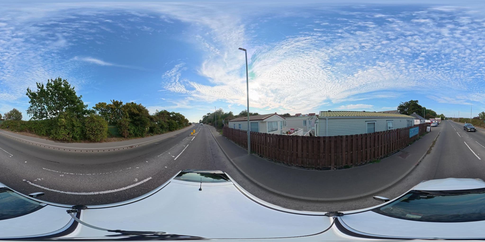 Street view near Beach Bank Caravan Park, Lympne — © osmplus_org (CC BY-SA · Mapillary)