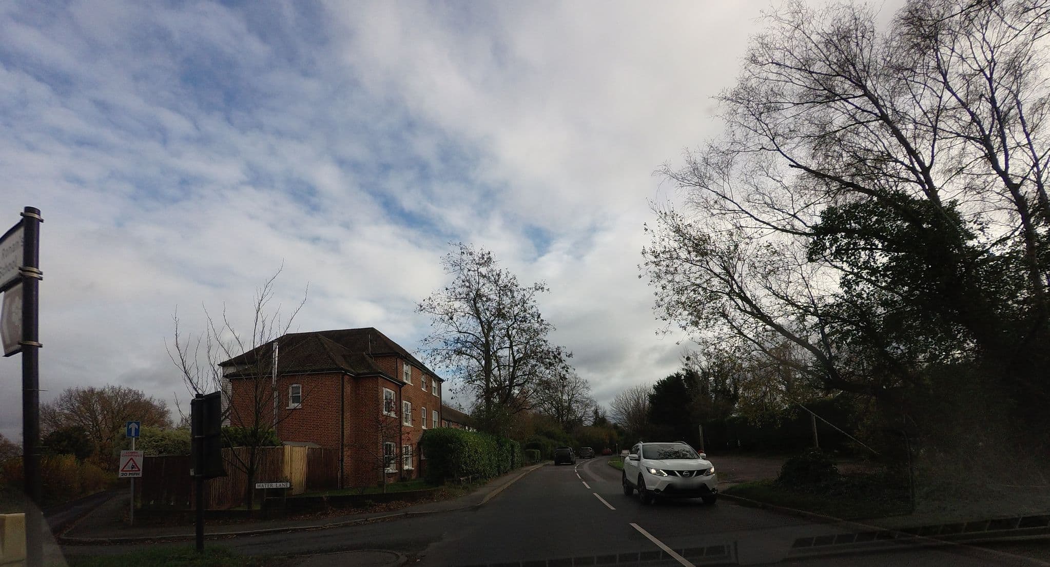 Street view near Tudor Court Hotel, Hawkhurst — © tallguy (CC BY-SA · Mapillary)