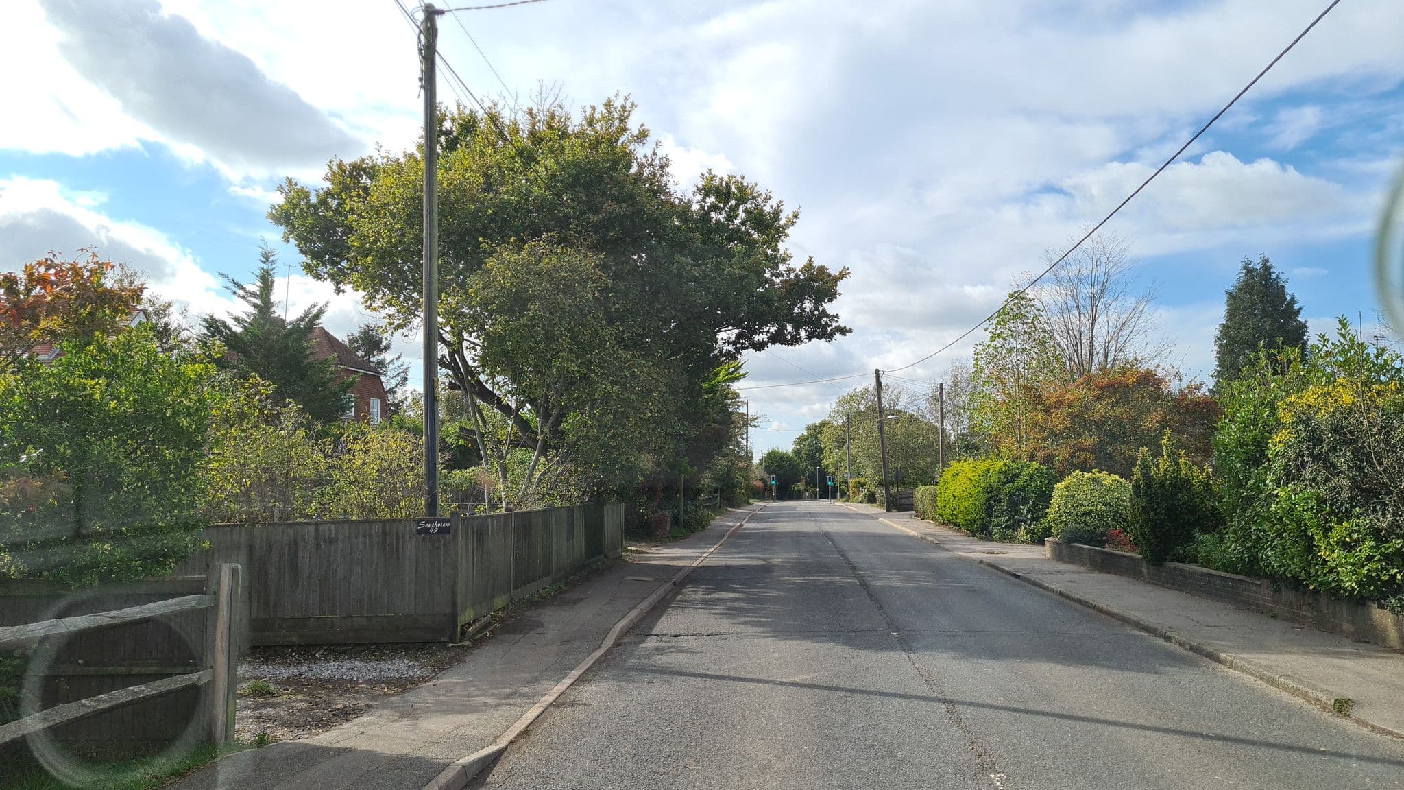 Street view near Tollgate Farmhouse, Battle — © andreste96 (CC BY-SA · Mapillary)