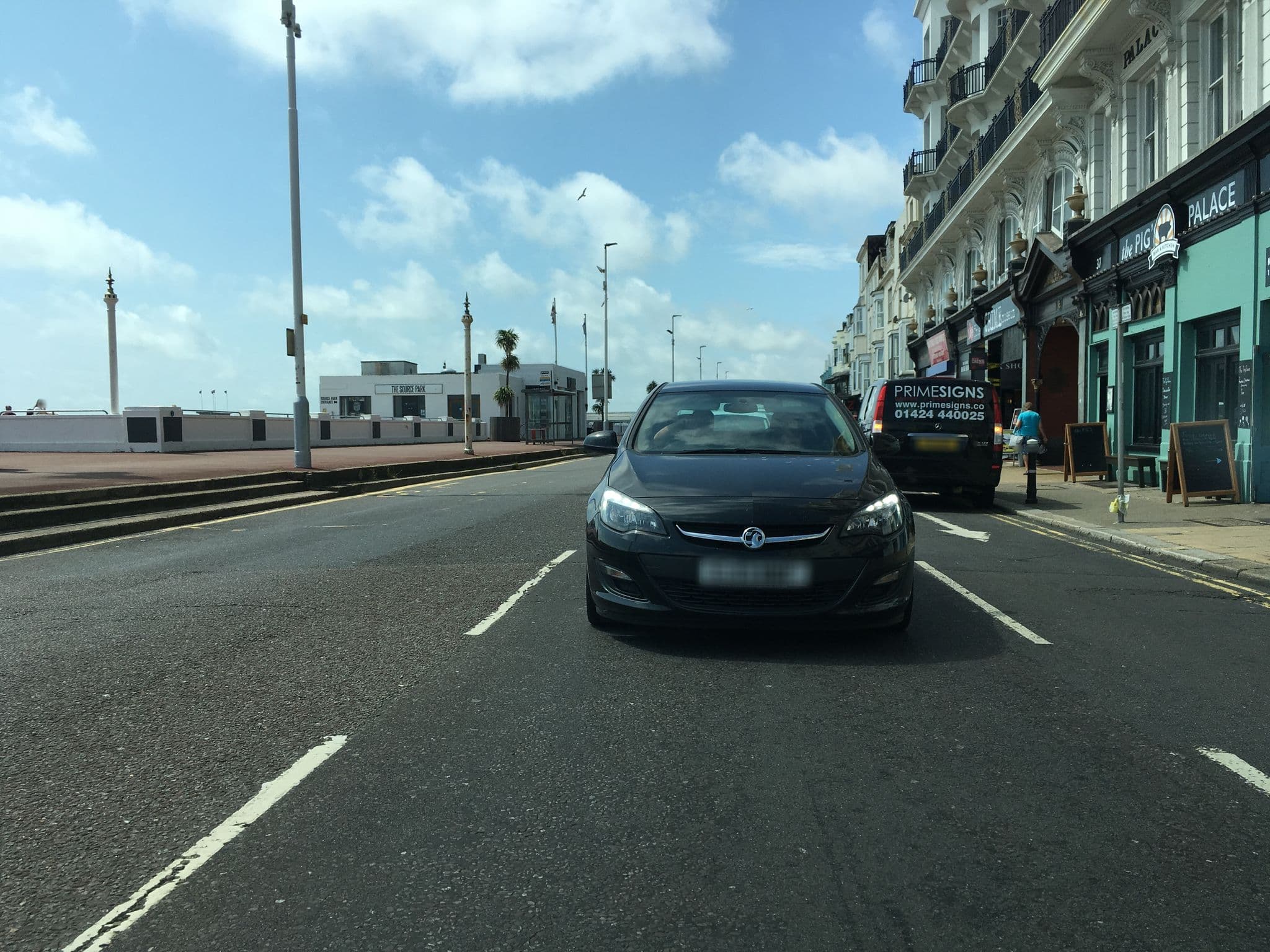 Street view near Coast Holiday Lets, Hastings — © southglos (CC BY-SA · Mapillary)