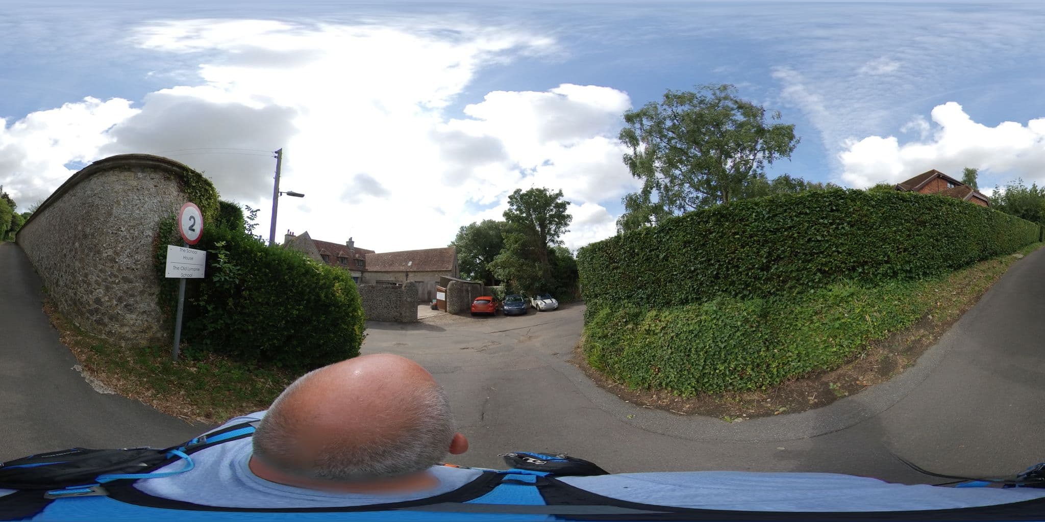Street view near Lympne Castle Cottages, Lympne — © jkingsleya (CC BY-SA · Mapillary)