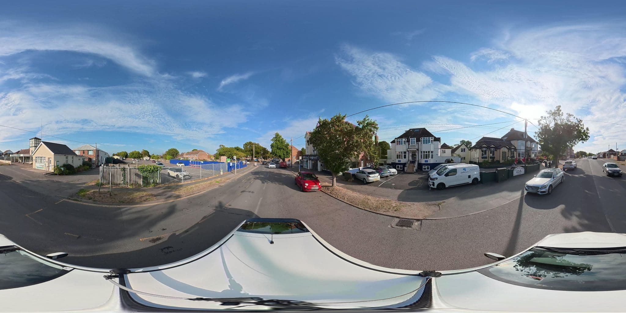 Street view near Renaissance Hotel, New Romney — © osmplus_org (CC BY-SA · Mapillary)
