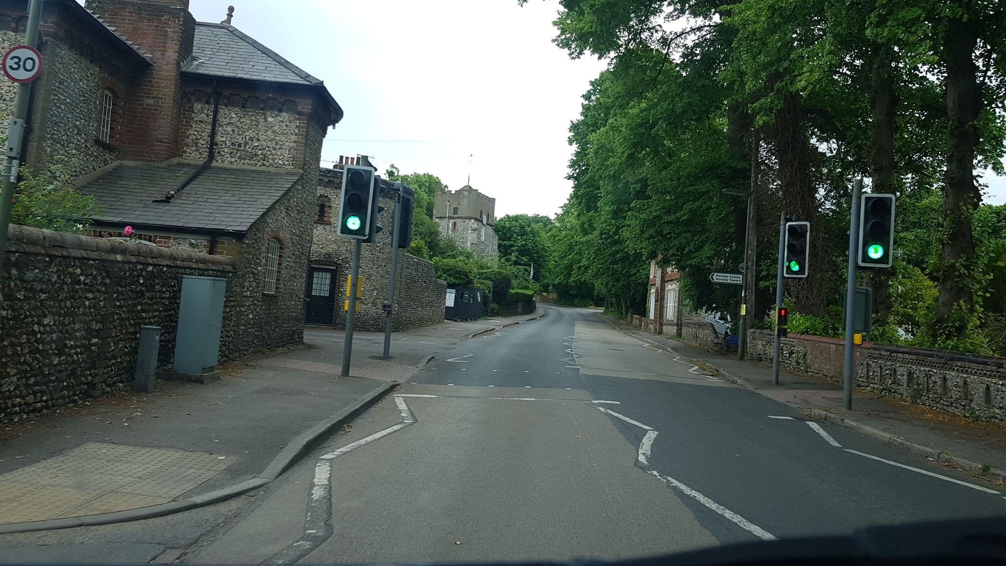 Street view near De Vere Village Trading No 1, East Horsley — © richardc (CC BY-SA · Mapillary)