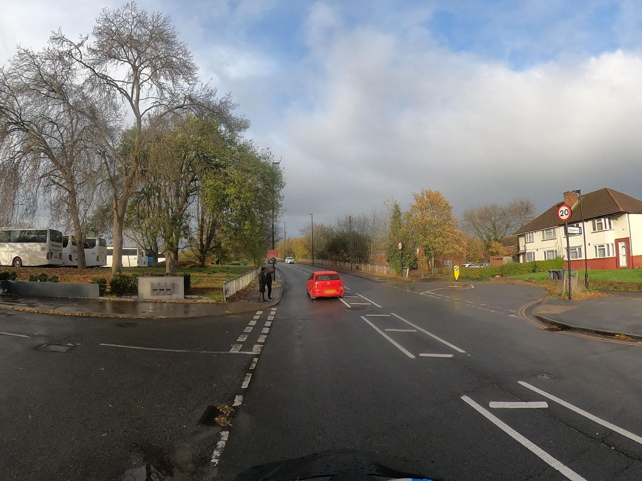 Street view near Thorncliffe Hotel, Heston — © milhouse (CC BY-SA · Mapillary)
