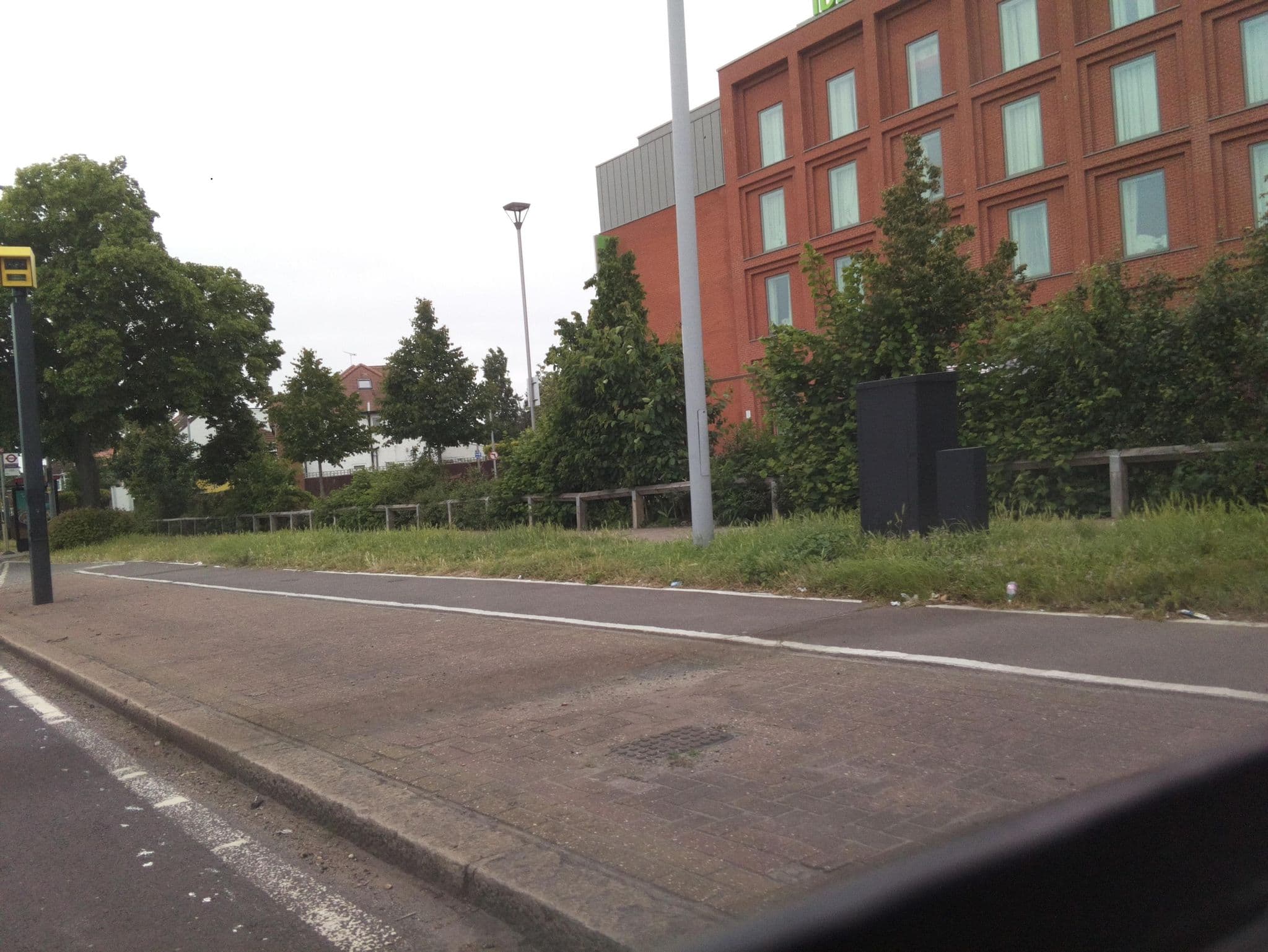 Street view near Master Robert Hotel, Heston — © southglos (CC BY-SA · Mapillary)