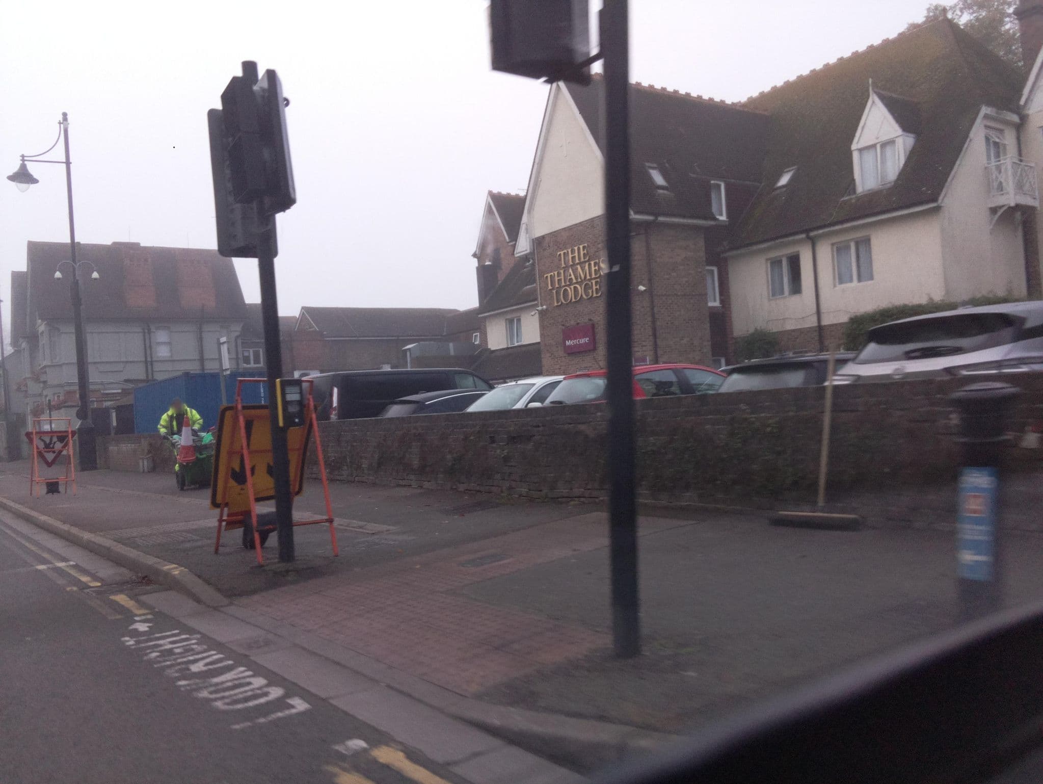 Street view near Mercure London Staines upon Thames Hotel, Staines — © southglos (CC BY-SA · Mapillary)