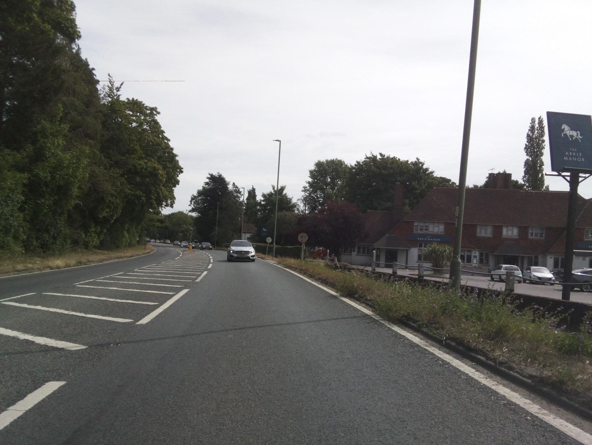 Street view near Whitelands Country House, Dorking — © southglos (CC BY-SA · Mapillary)