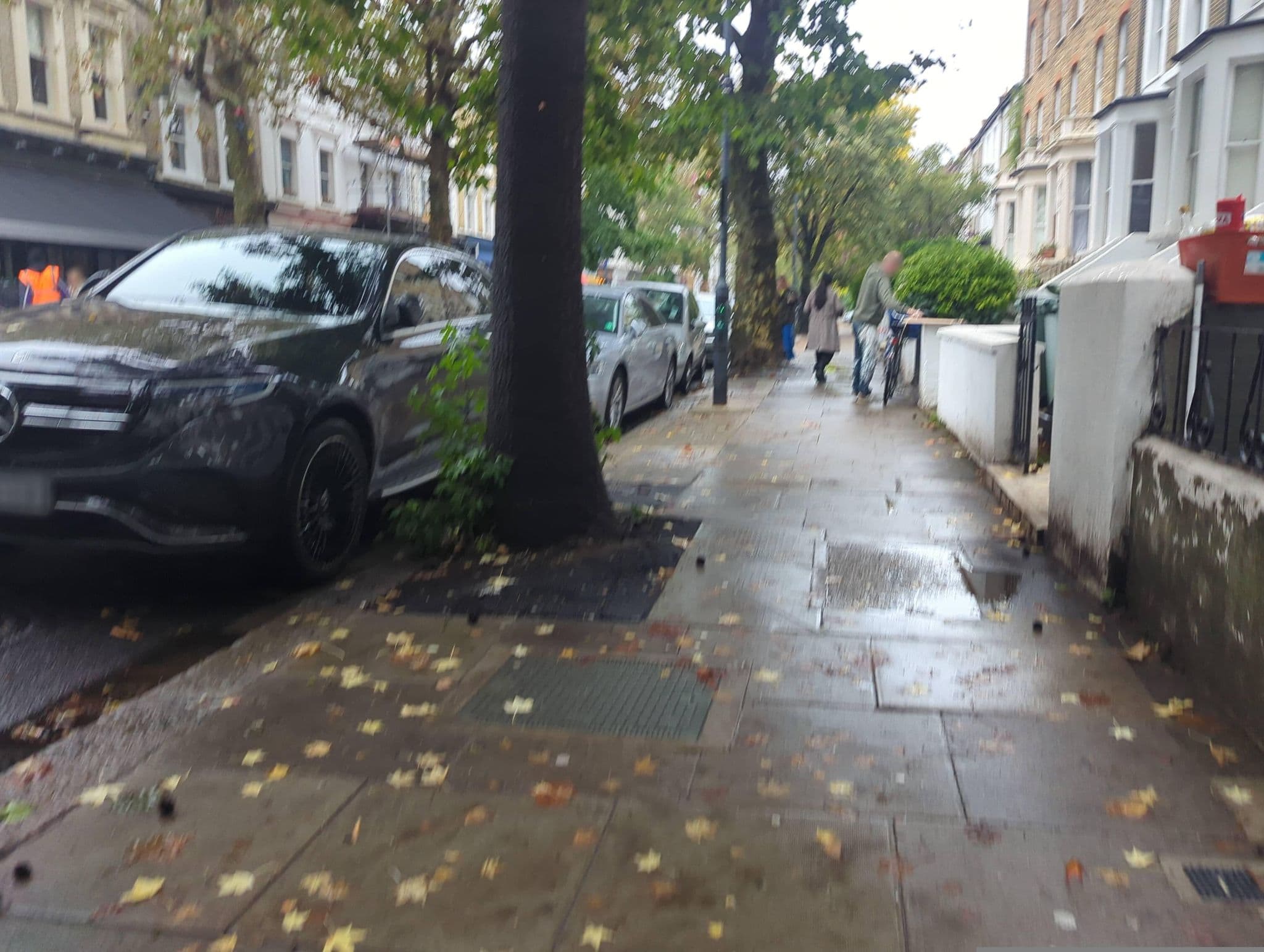 Street view near Room 2 By Lamington, Shepherds Bush — © KasperSFranz (CC BY-SA · Mapillary)
