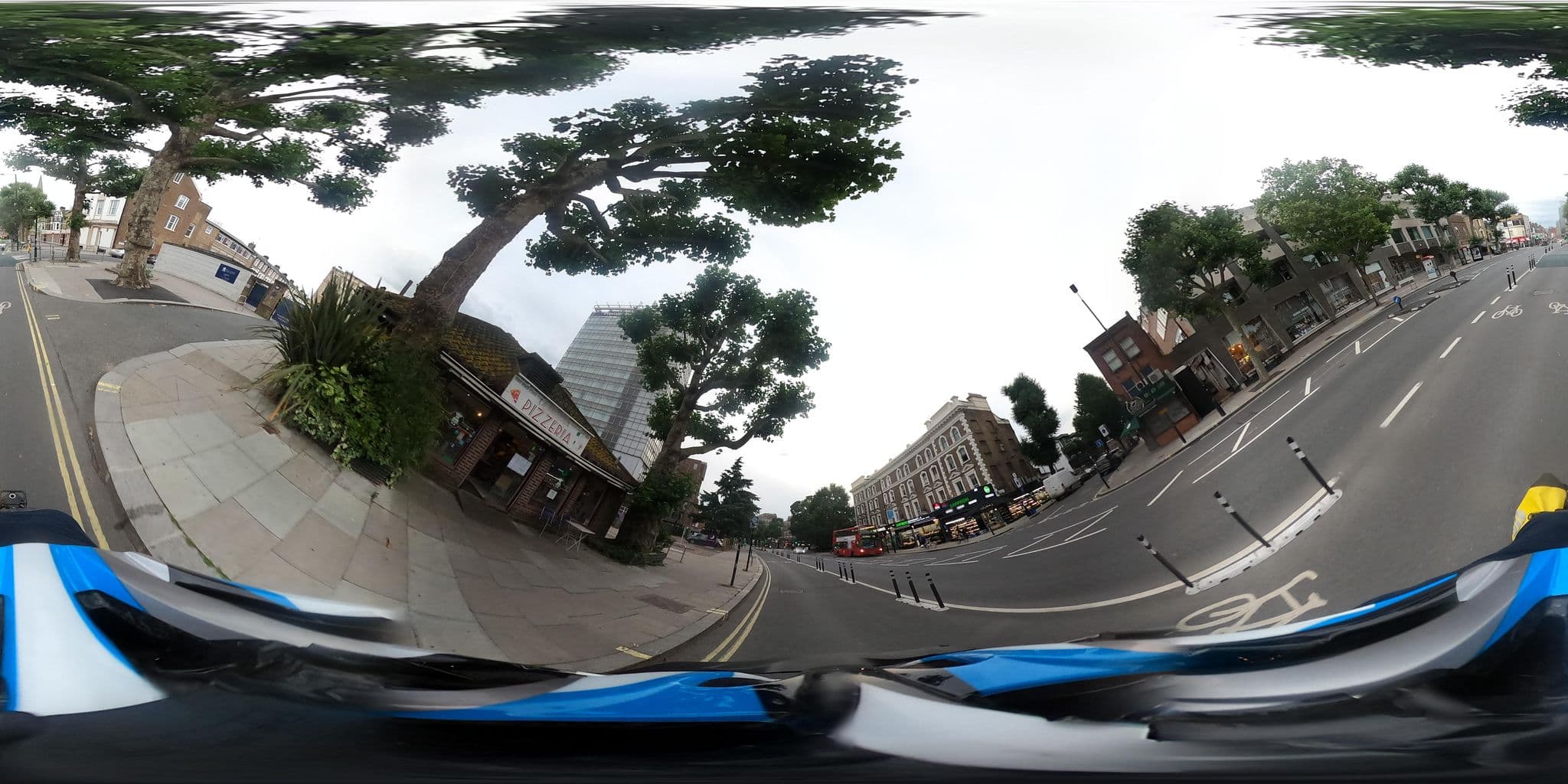 Street view near Vencourt, Chiswick — © milhouse (CC BY-SA · Mapillary)